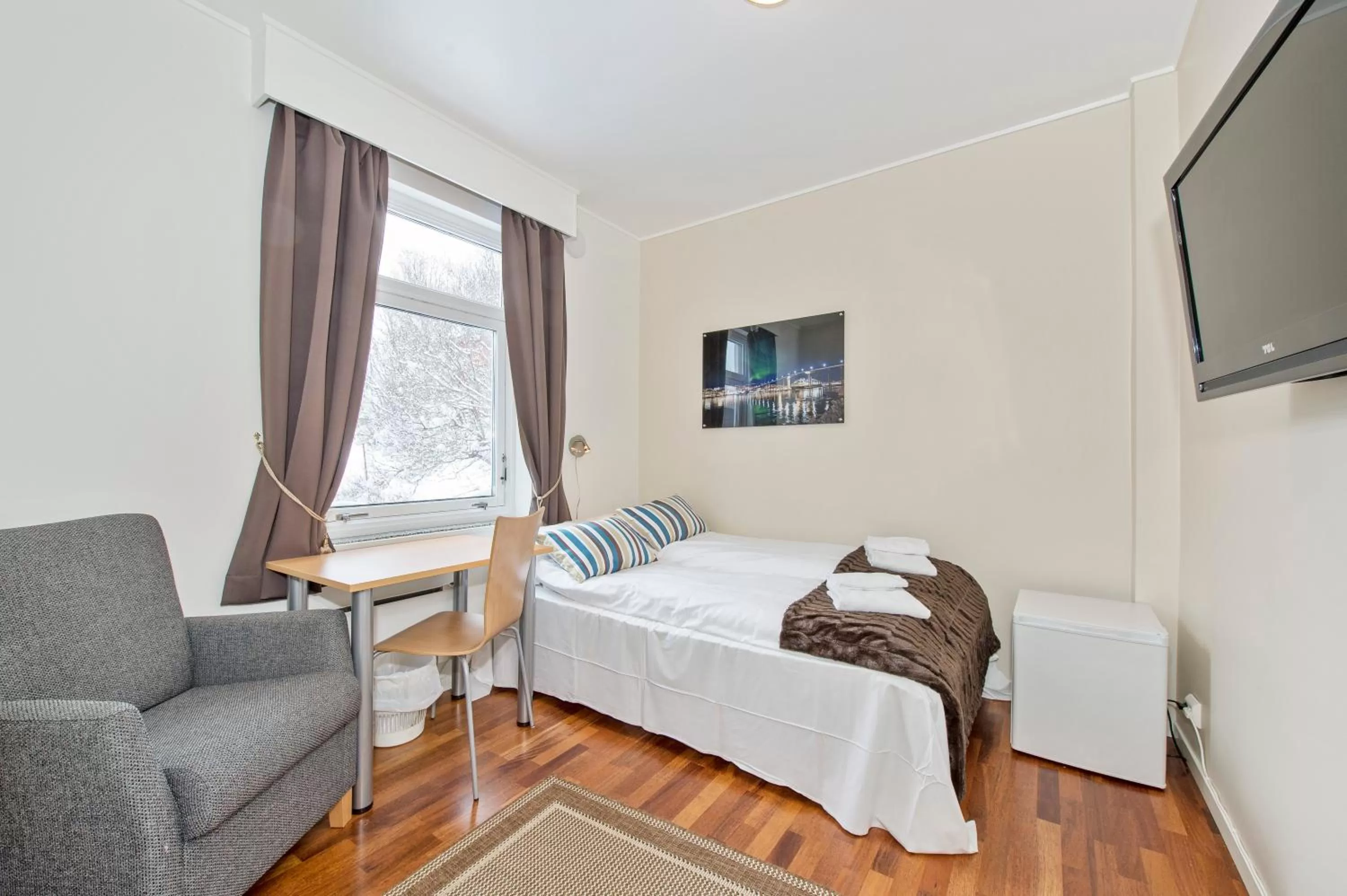 Enter Backpack Hotel