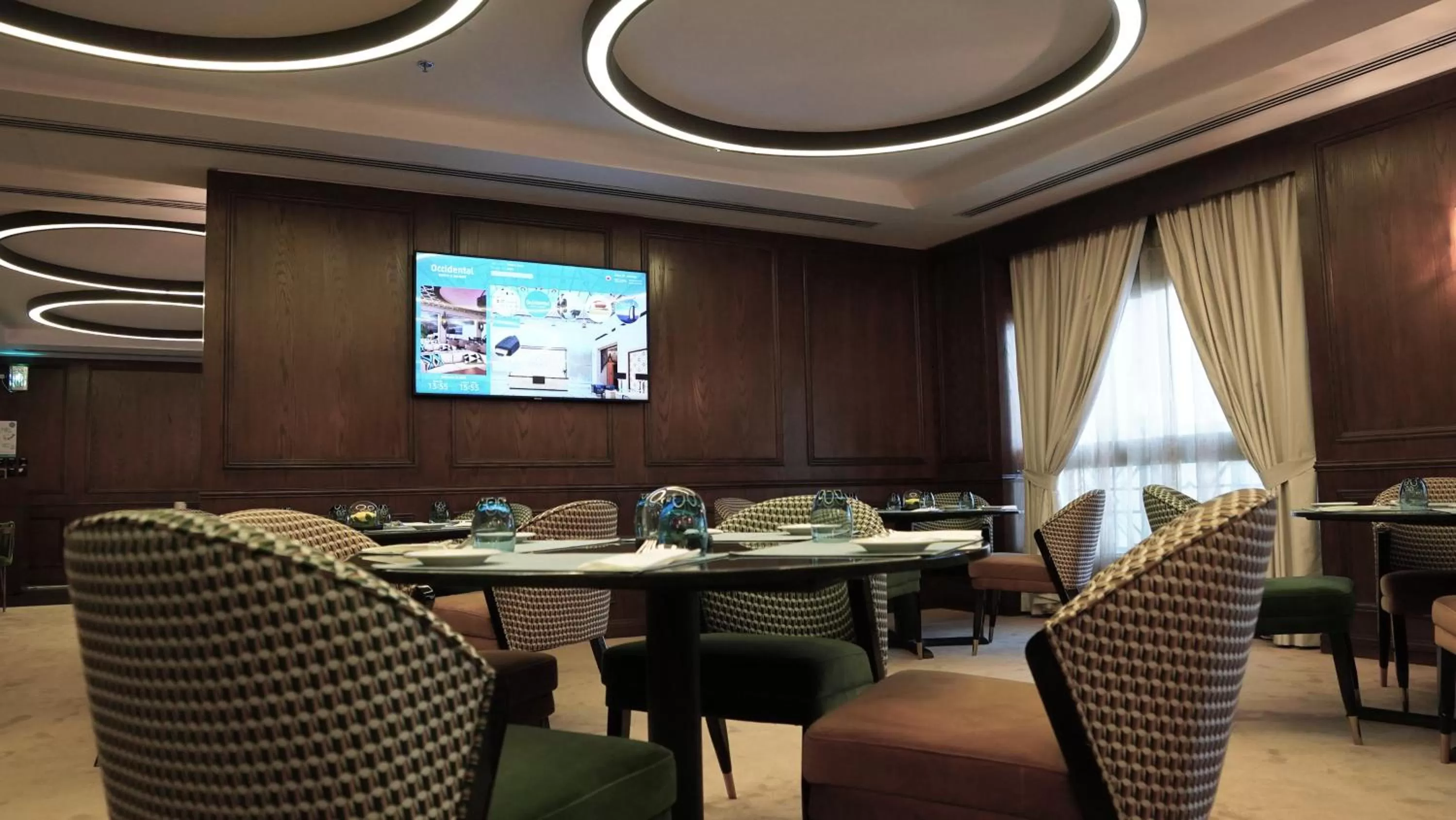 Communal lounge/ TV room in Barcelo Al Jaddaf, Dubai