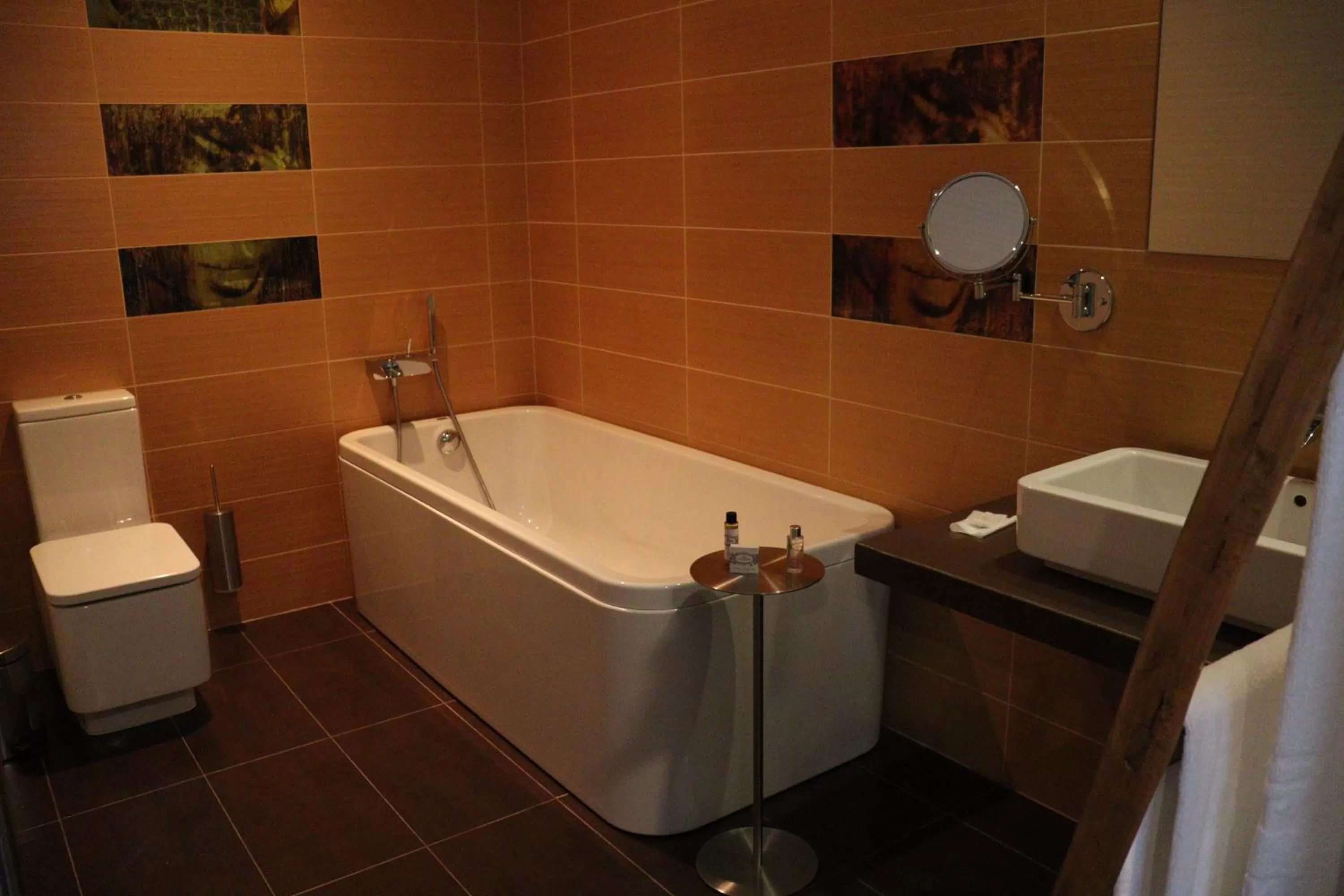 Bath in FH Hotel Rural