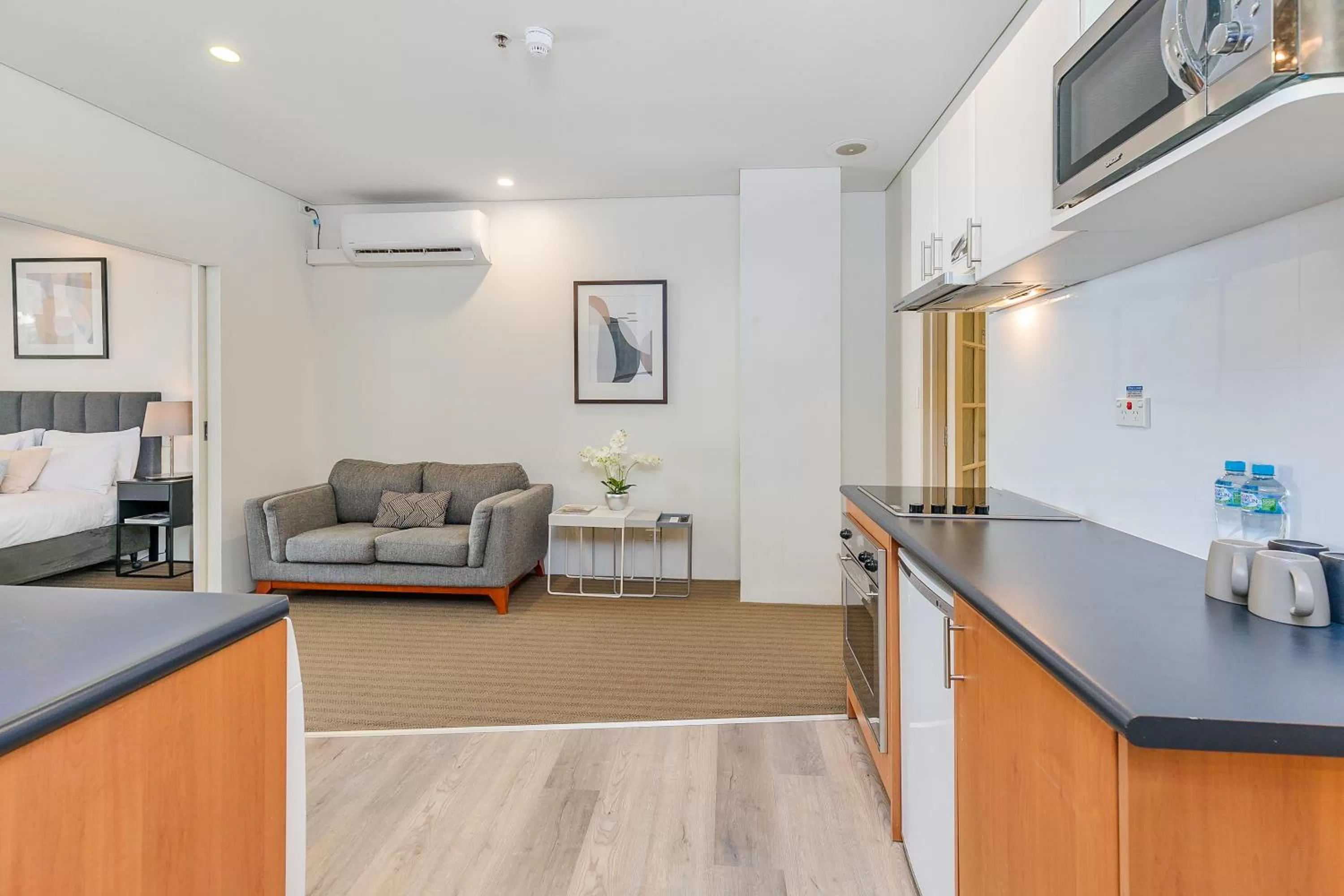 Kitchen or kitchenette in All Suites Perth