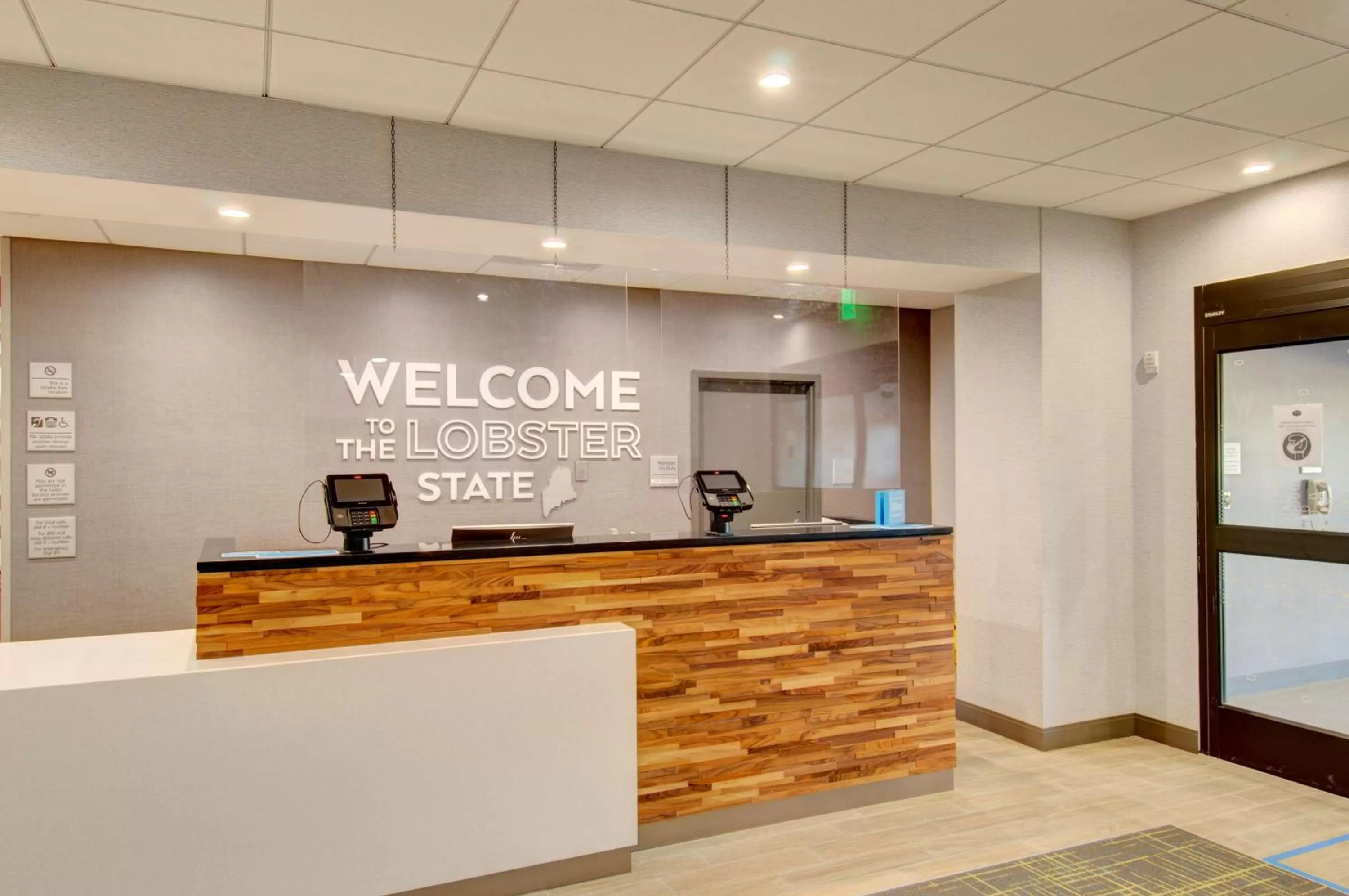 Lobby or reception in Hampton Inn & Suites Portland West