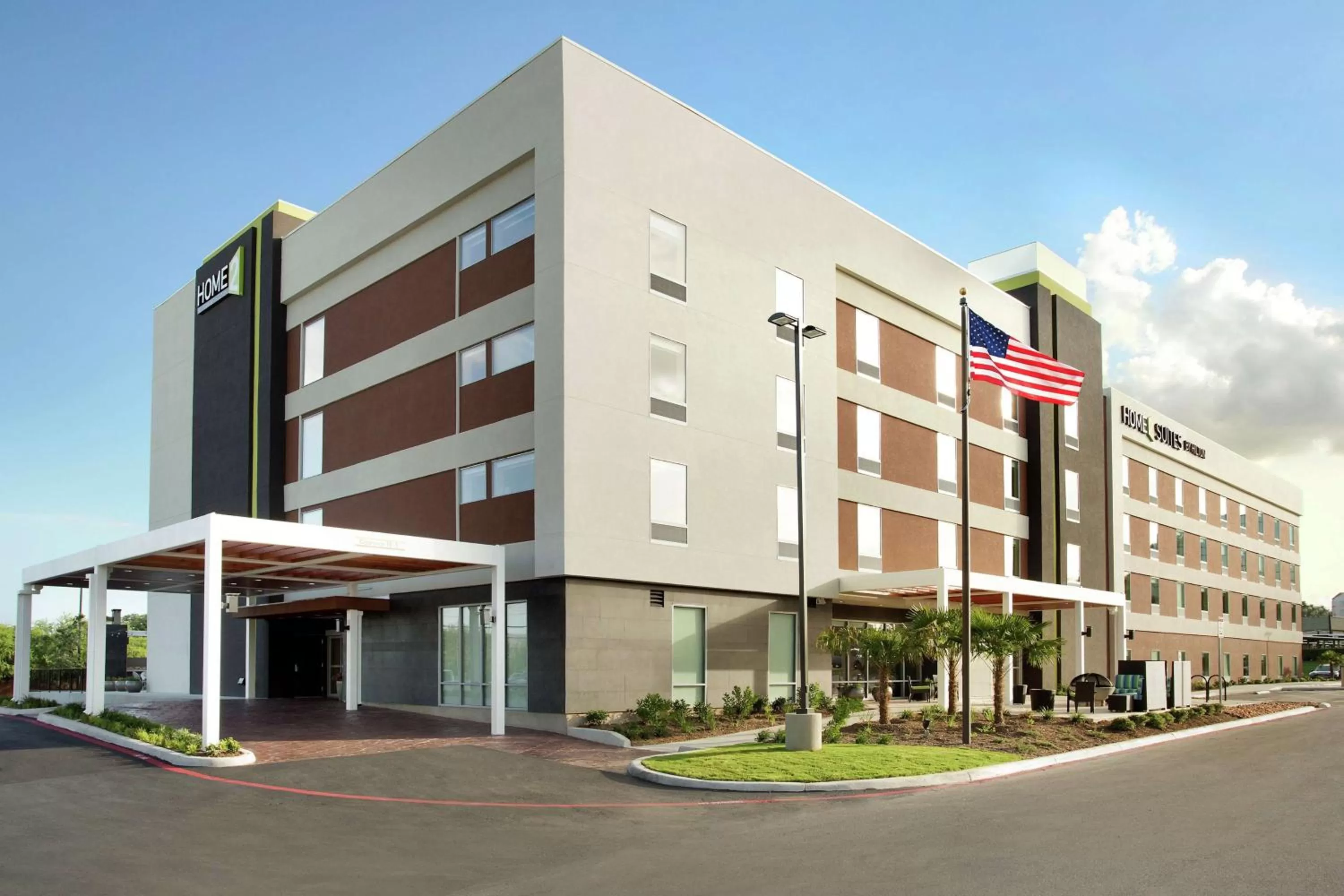Property building in Home2 Suites by Hilton San Antonio Airport, TX