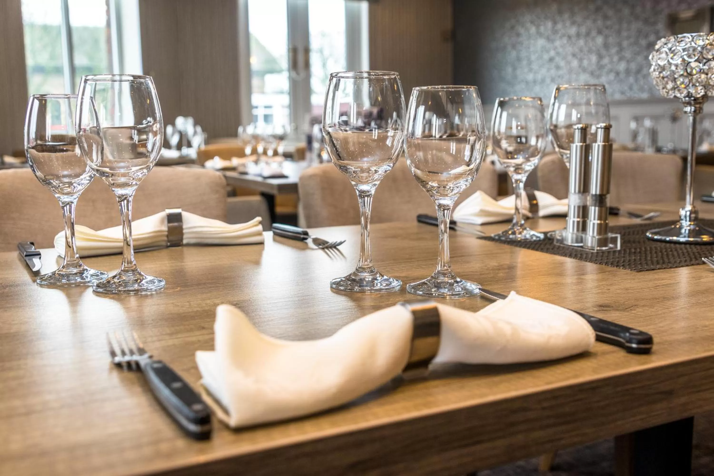 Restaurant/places to eat in Washington Central Hotel and Sleepwell Inn