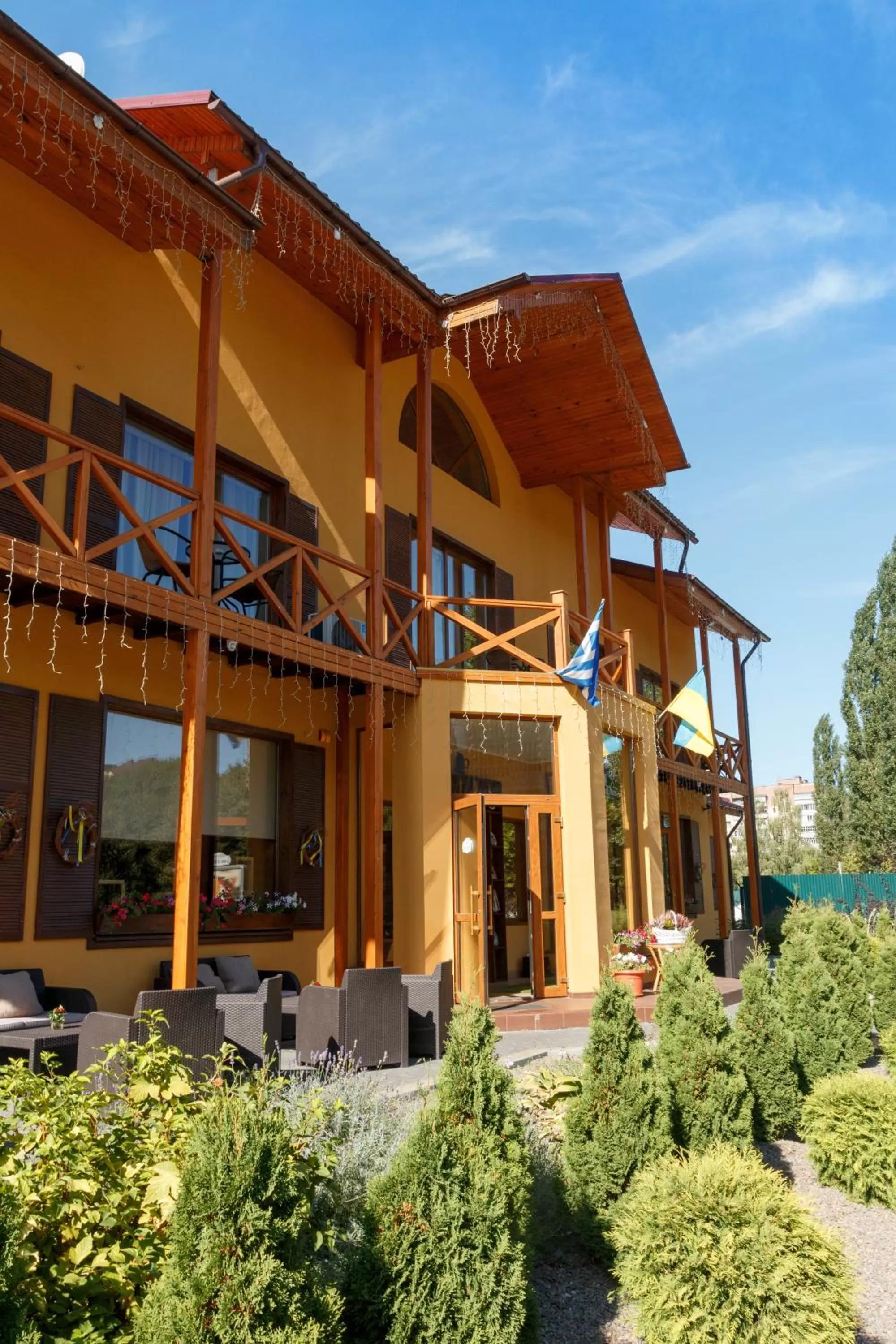 Property Building in Patio di Fiori