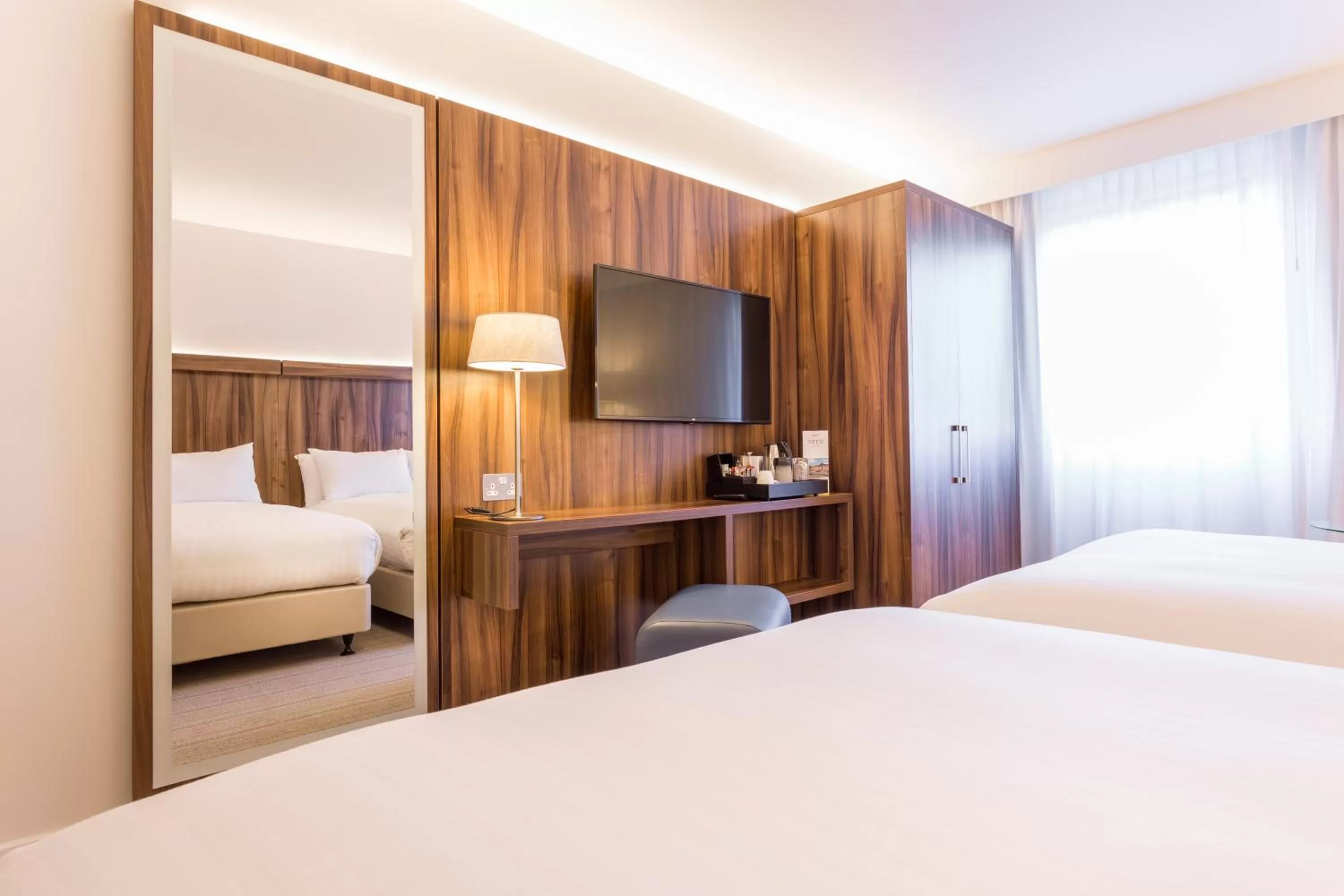 Twin Room in Courtyard by Marriott Glasgow Airport