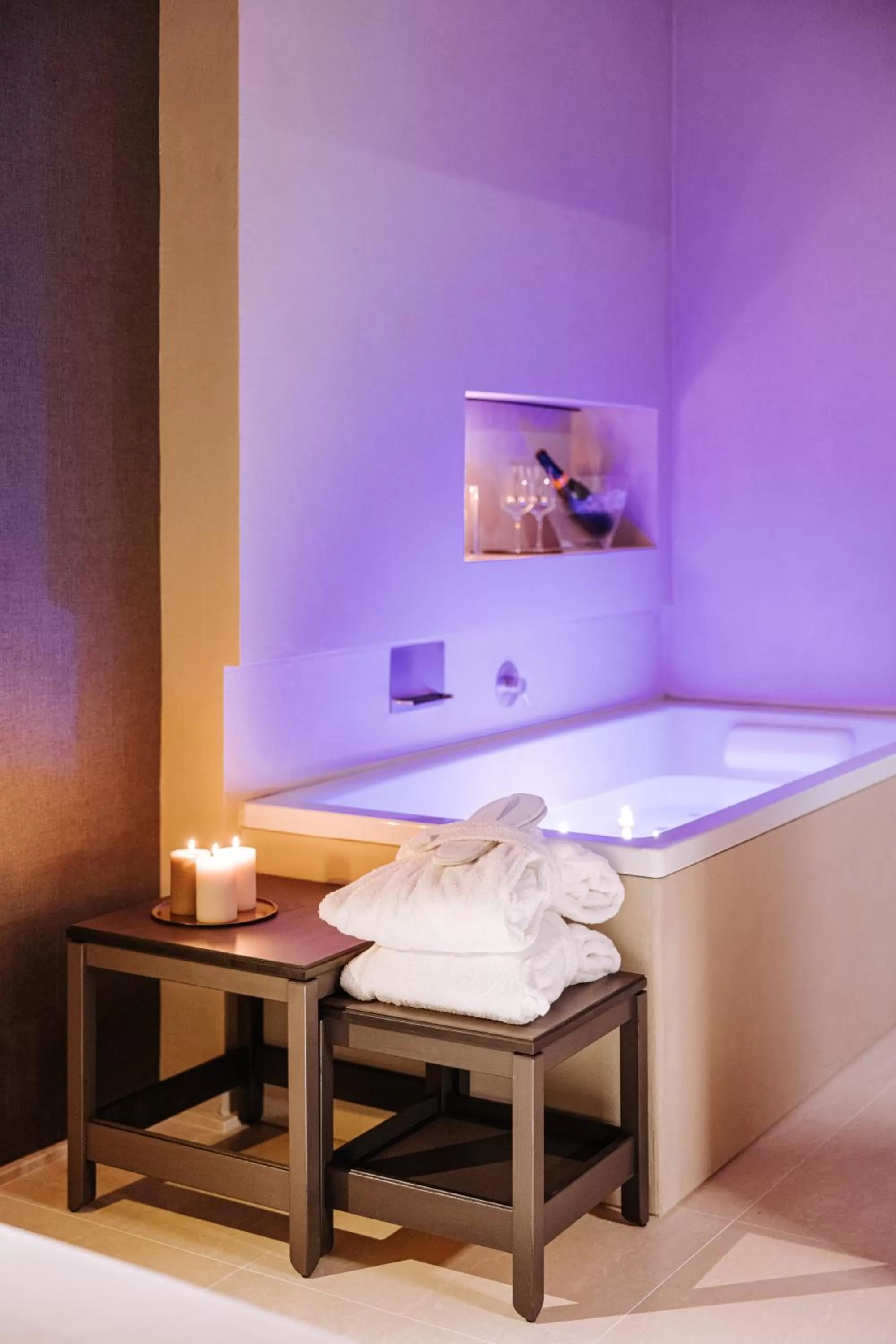 Bed in Suite1212 - Bandiera