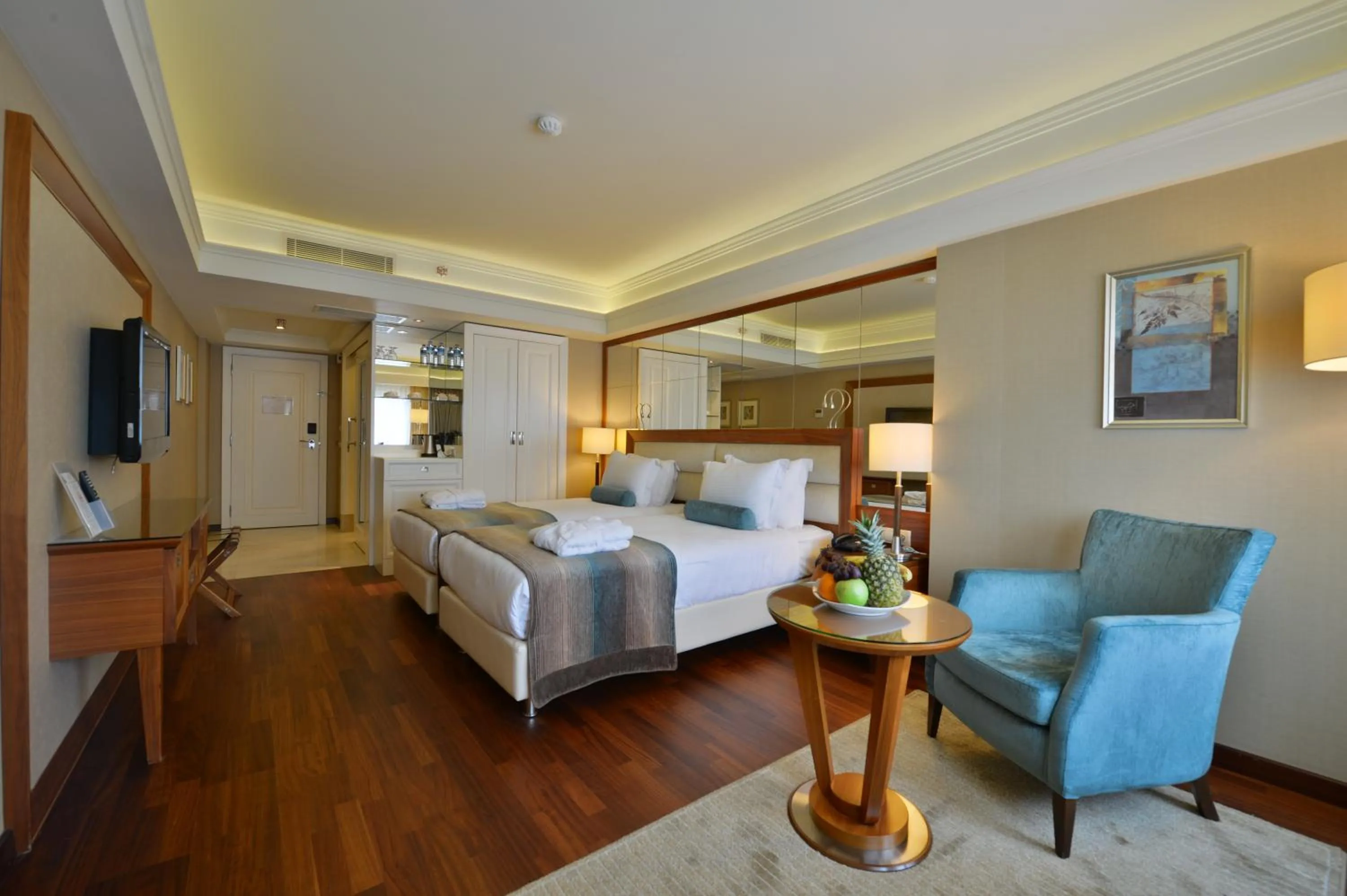 Bathroom, Bed in Marigold Thermal & Spa Hotel Bursa