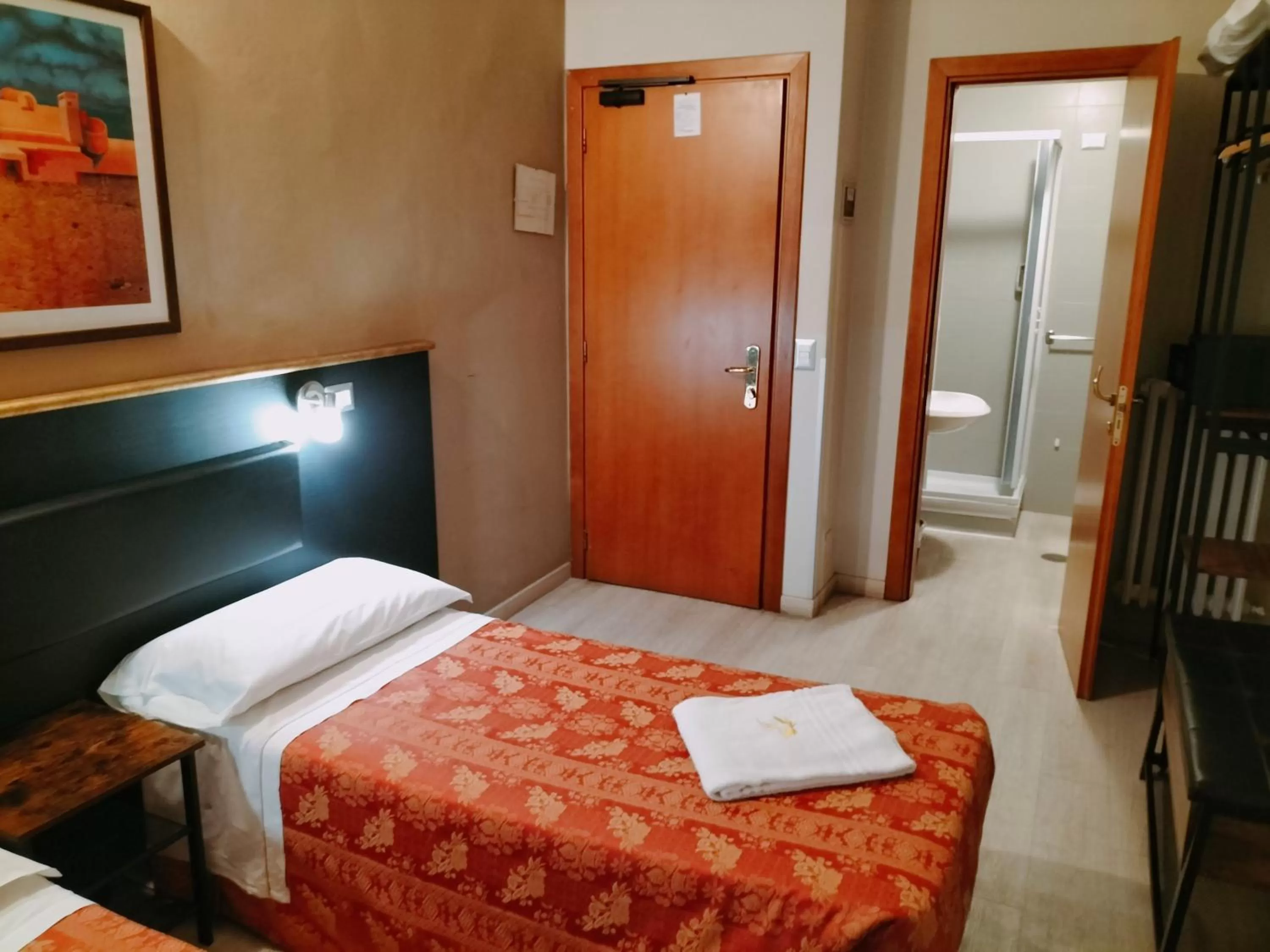 Bed in Hotel MM Dateo