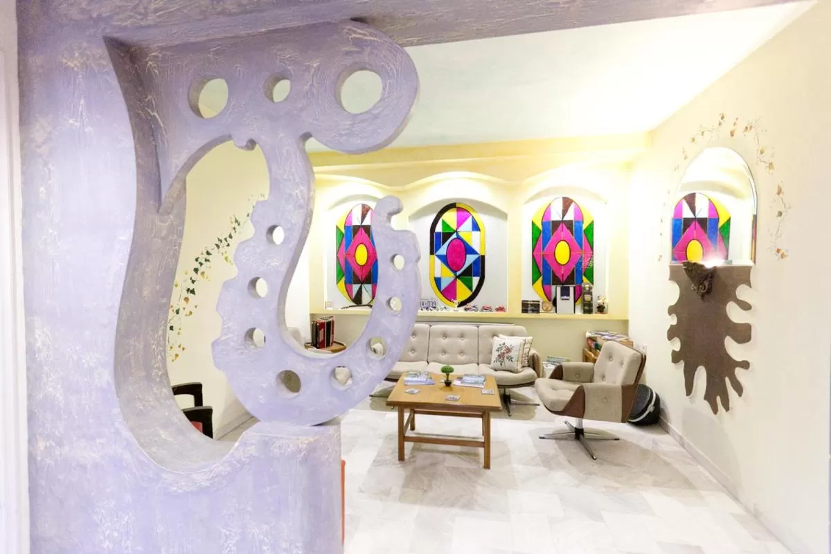 Drinks in Nomads Rooms