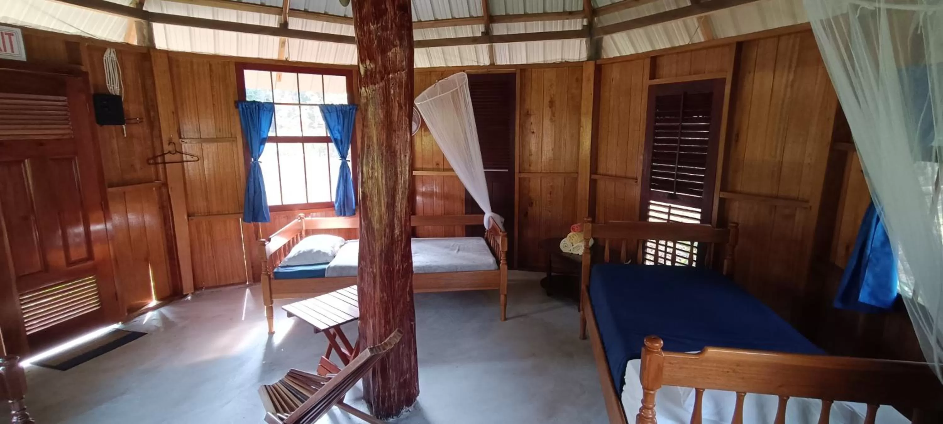 Bed in Sun Creek Lodge