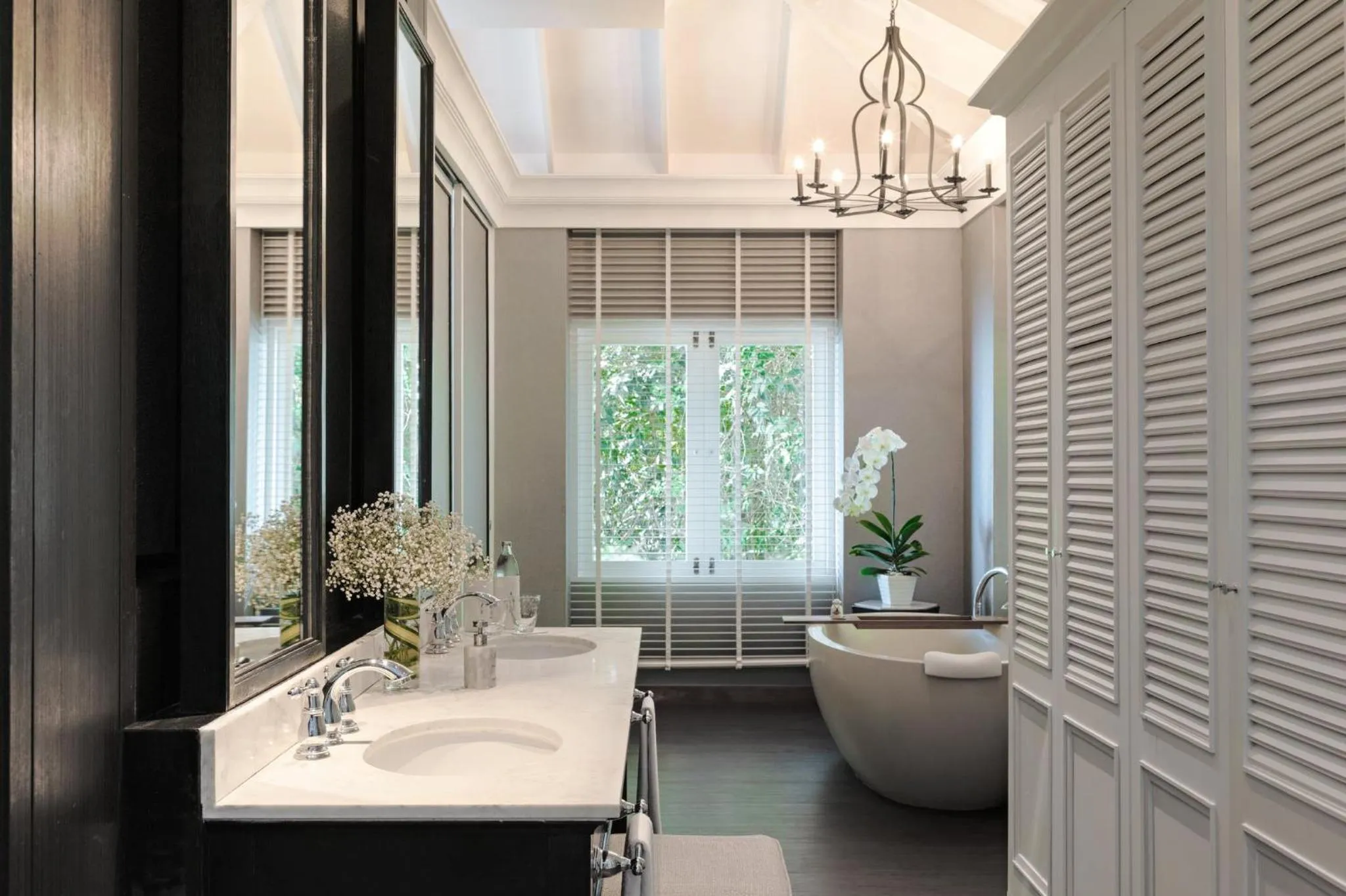 Photo of the whole room, Bathroom in InterContinental Koh Samui Resort, an IHG Hotel