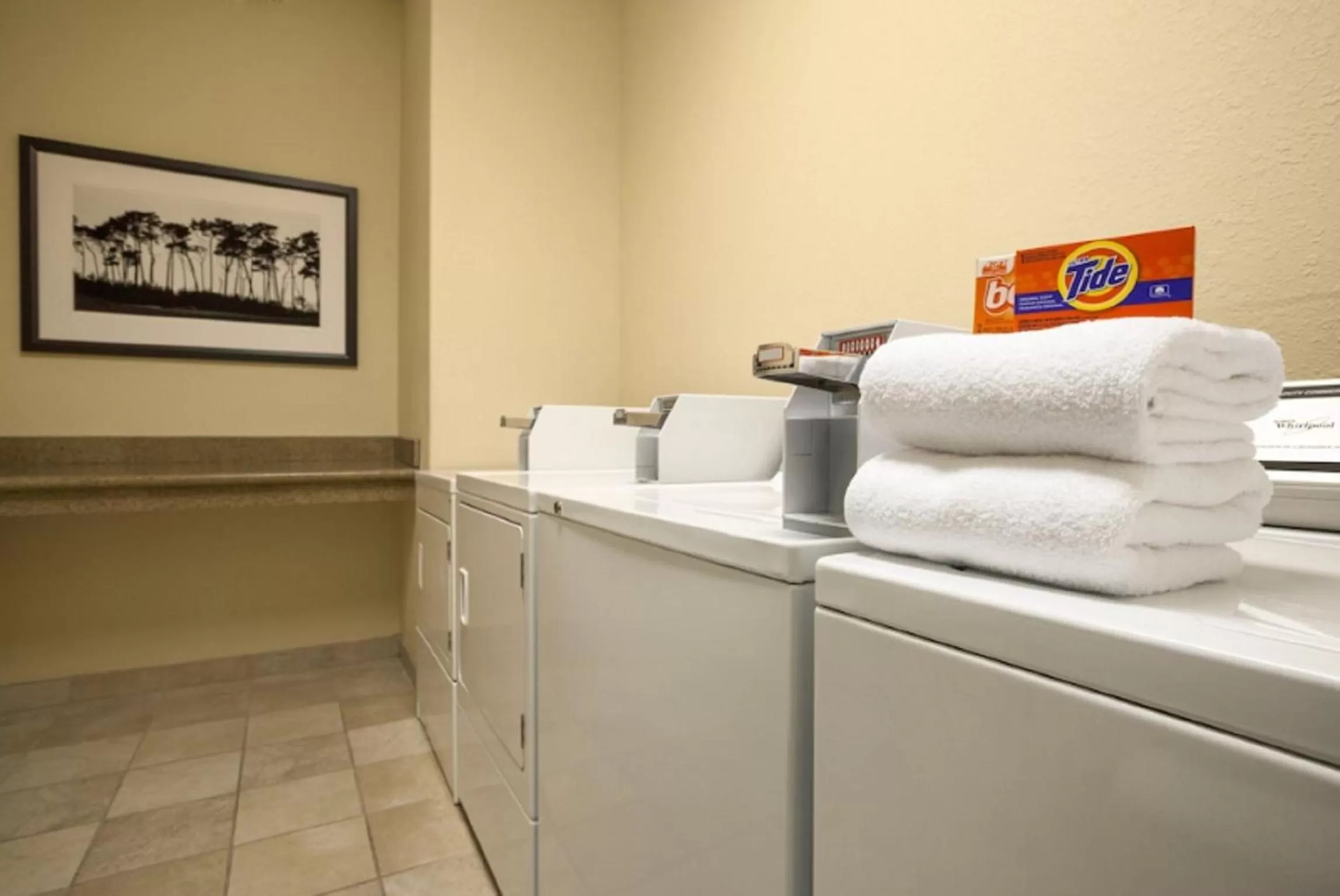 Area and facilities in Country Inn & Suites by Radisson, Oklahoma City - Bricktown, OK