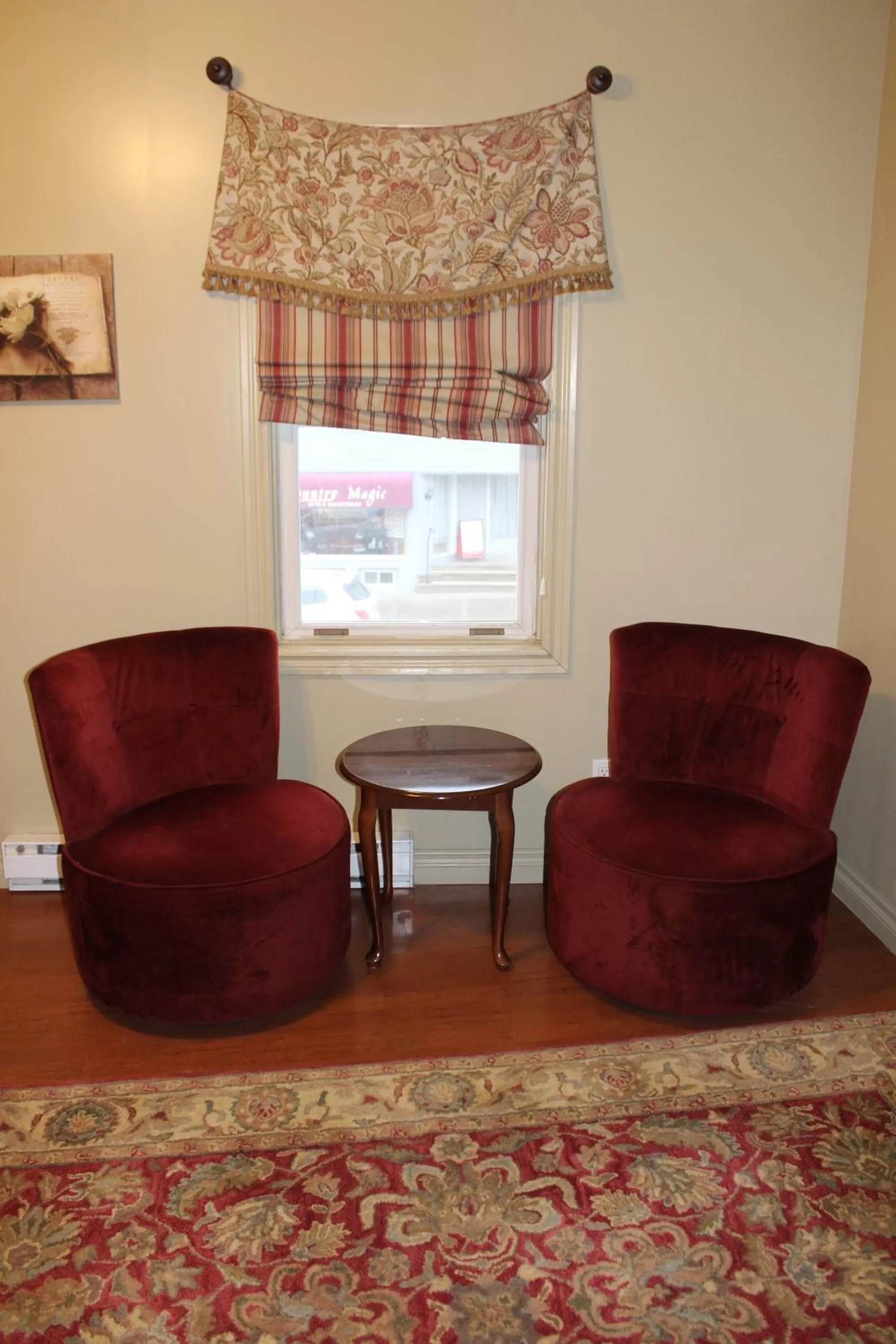 Seating area in Dominion Hotel