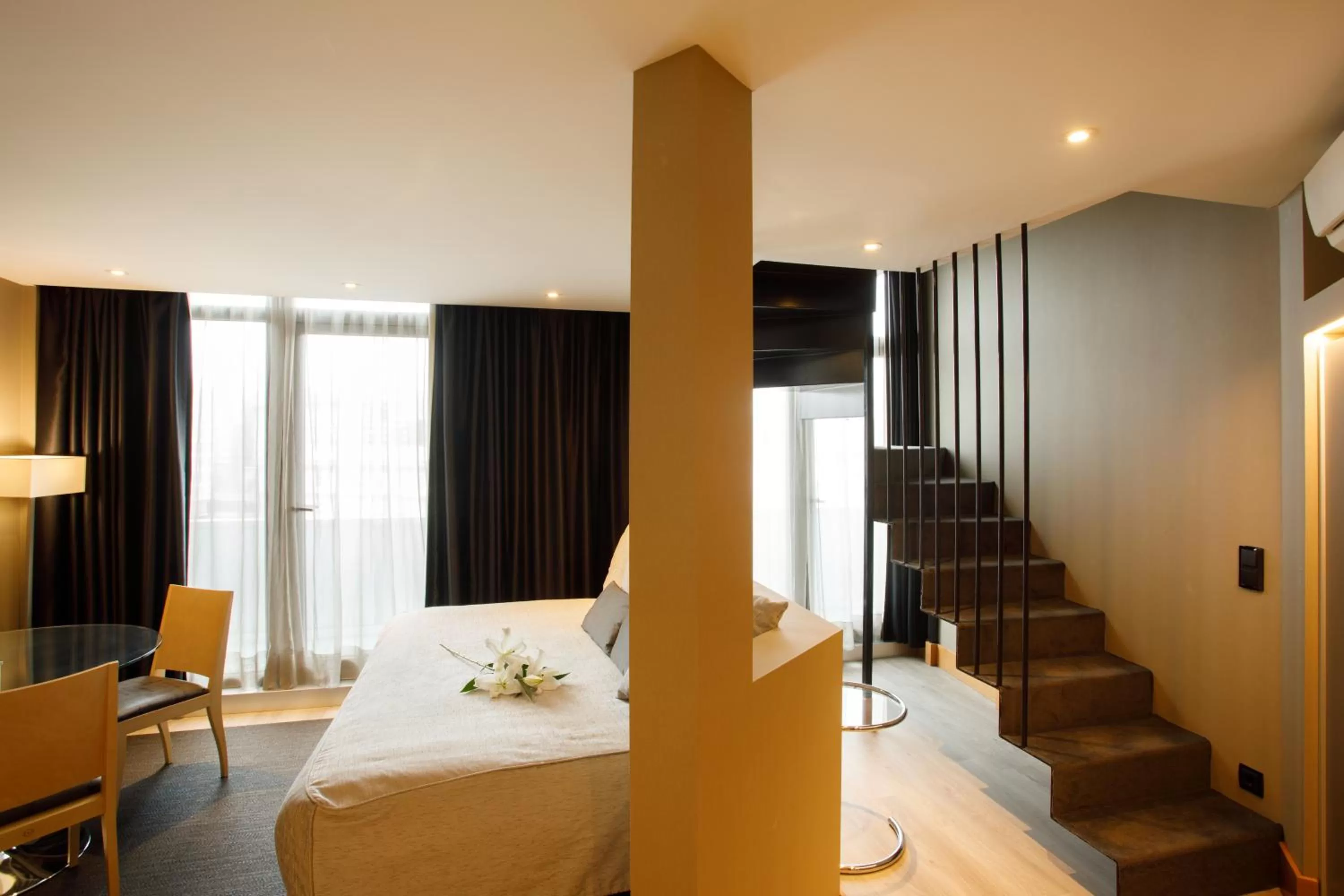 Photo of the whole room in Hotel Plaza