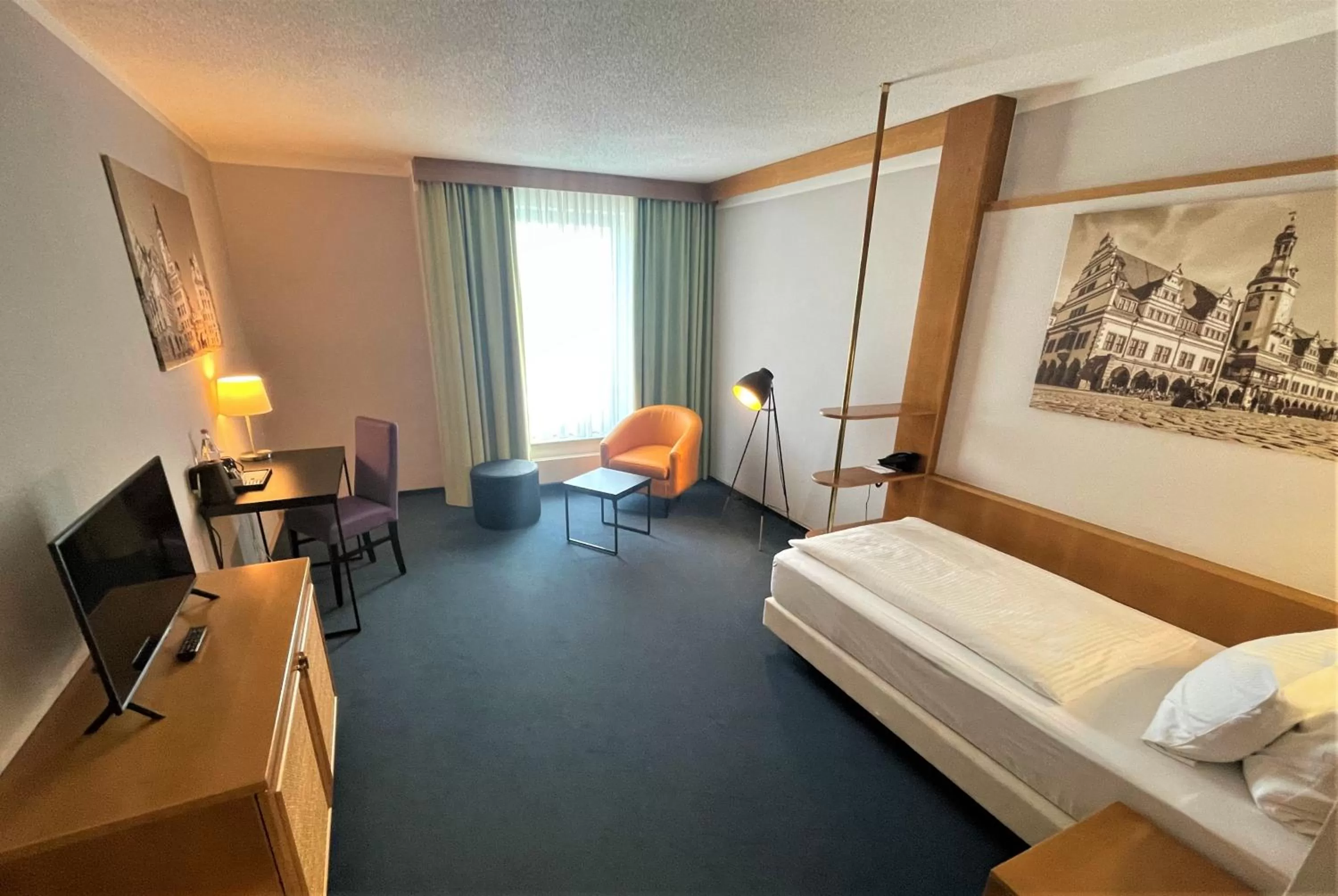 TV and multimedia, Bed in Best Western Parkhotel Brehna-Halle