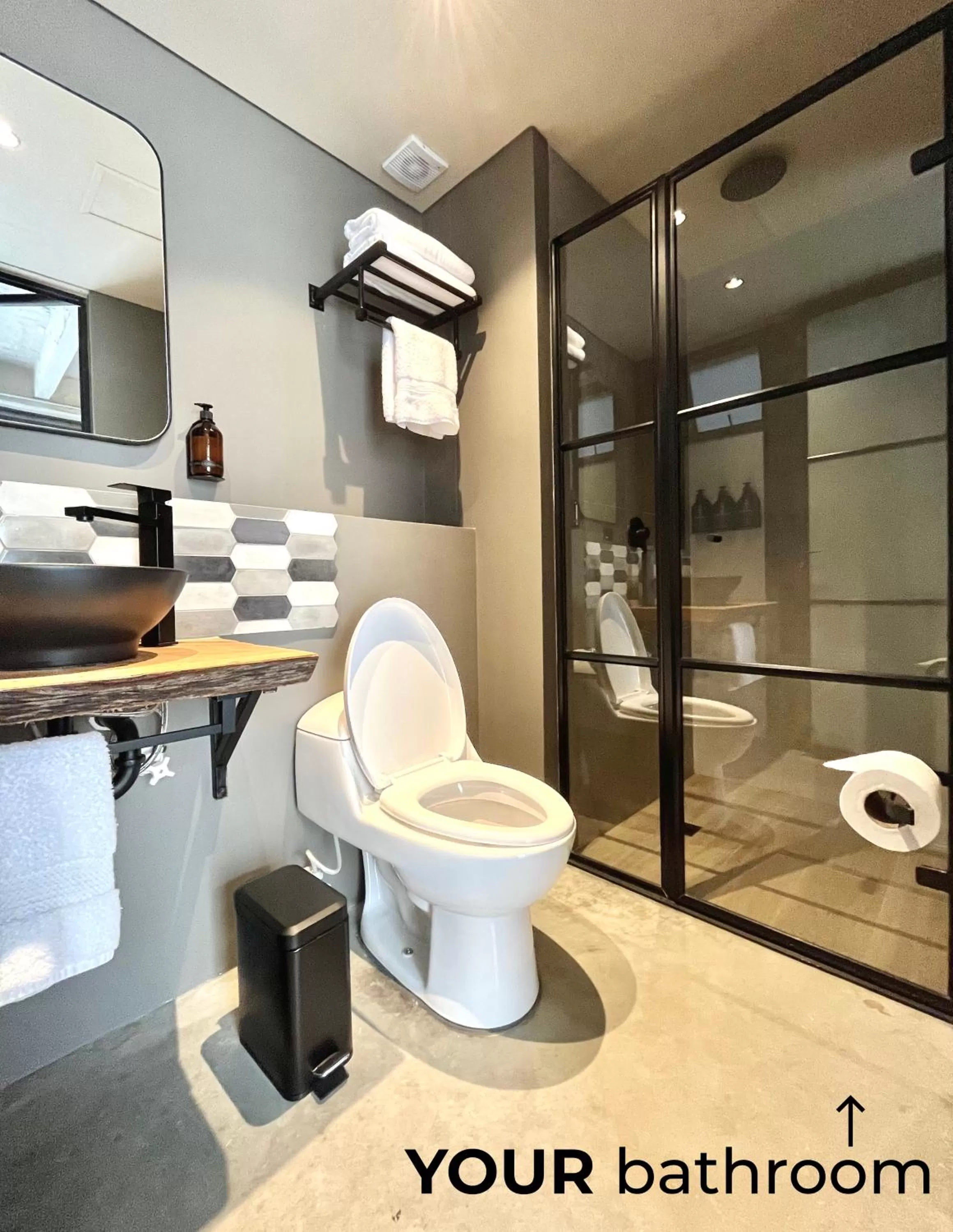 Shower in Beminimal Hotel