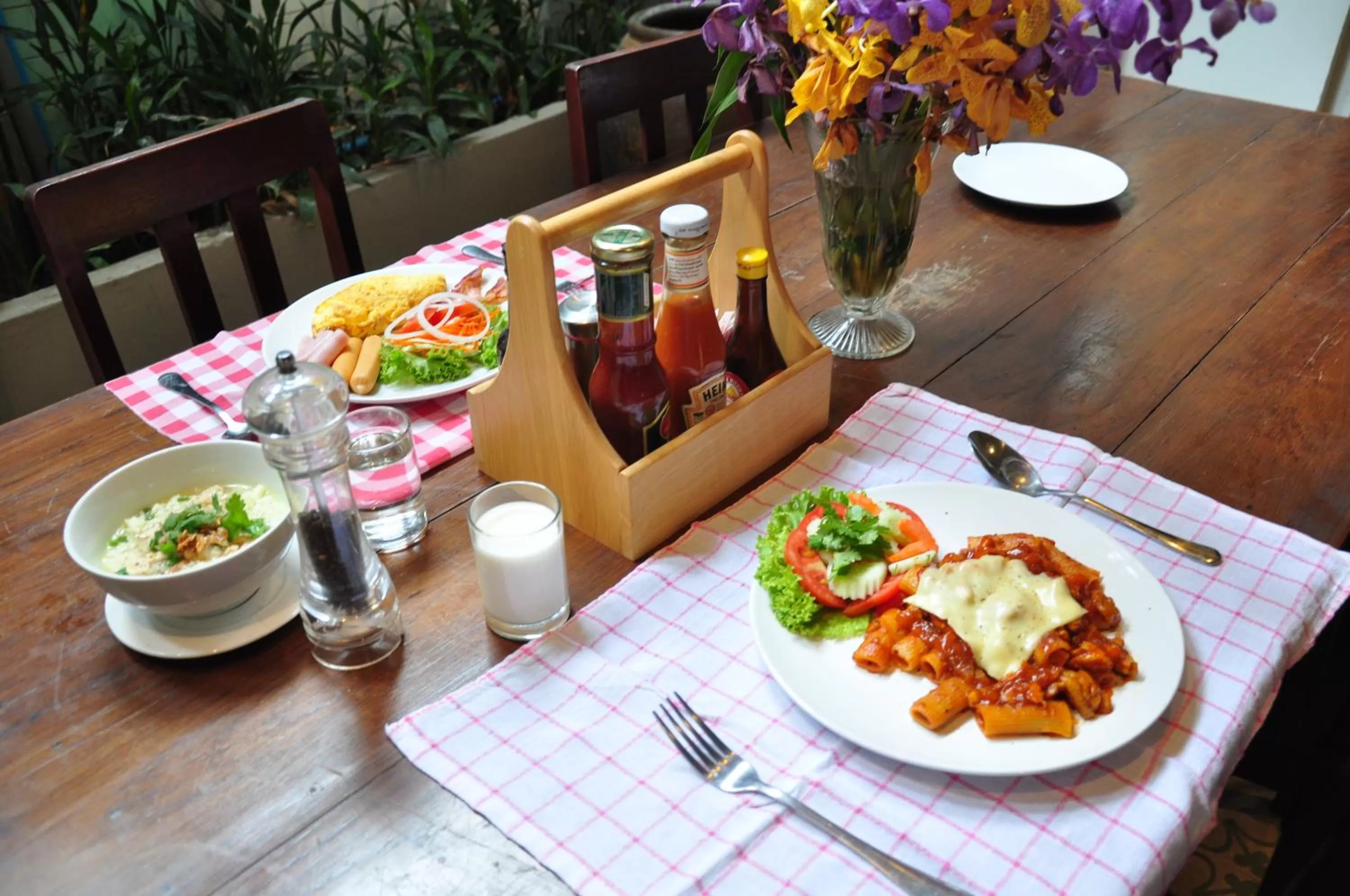 Breakfast in Sabye Bangkok