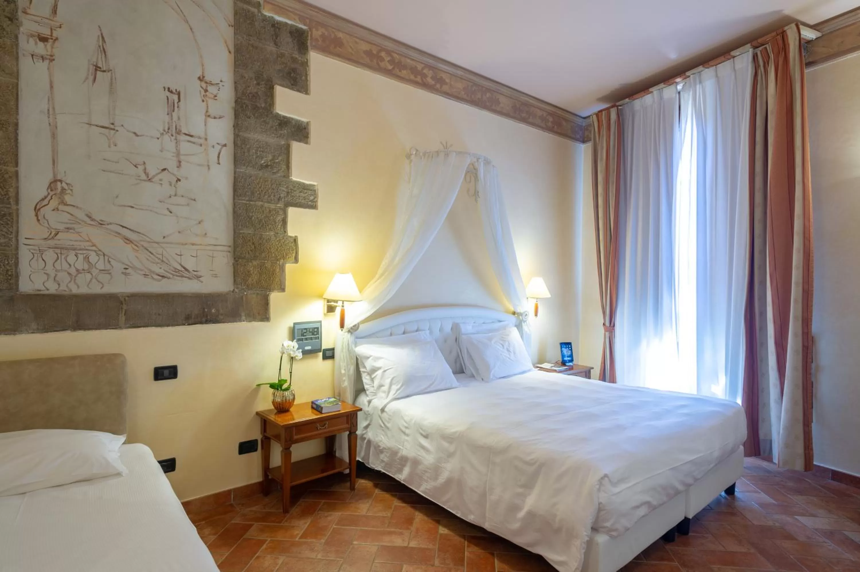 Bed in Hotel Davanzati