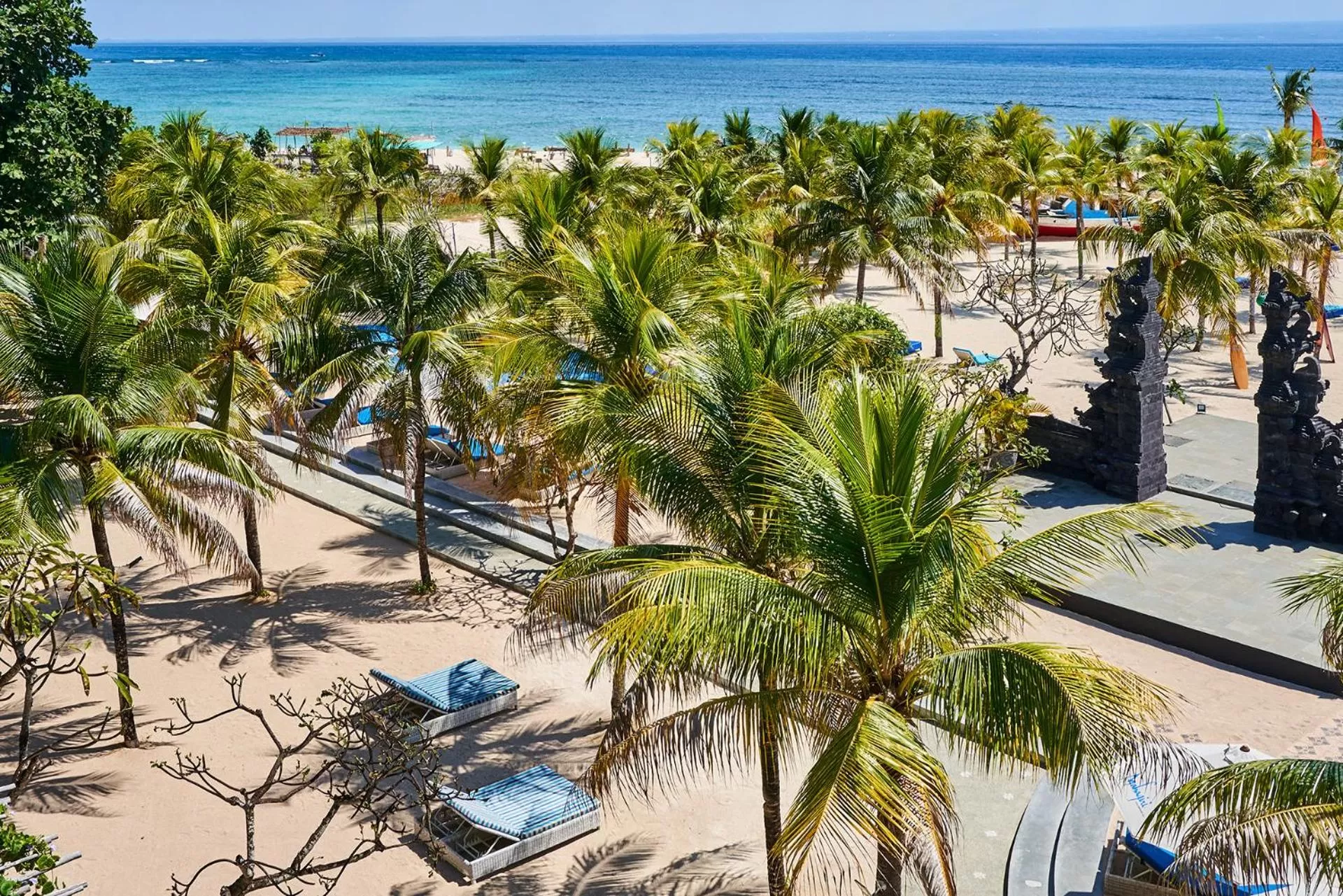 Pool view in Mahagiri Resort Nusa Lembongan