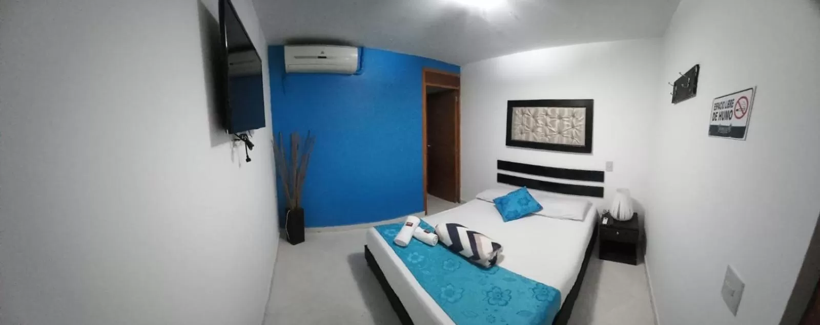 TV/Entertainment Center in Hotel Miami Beach