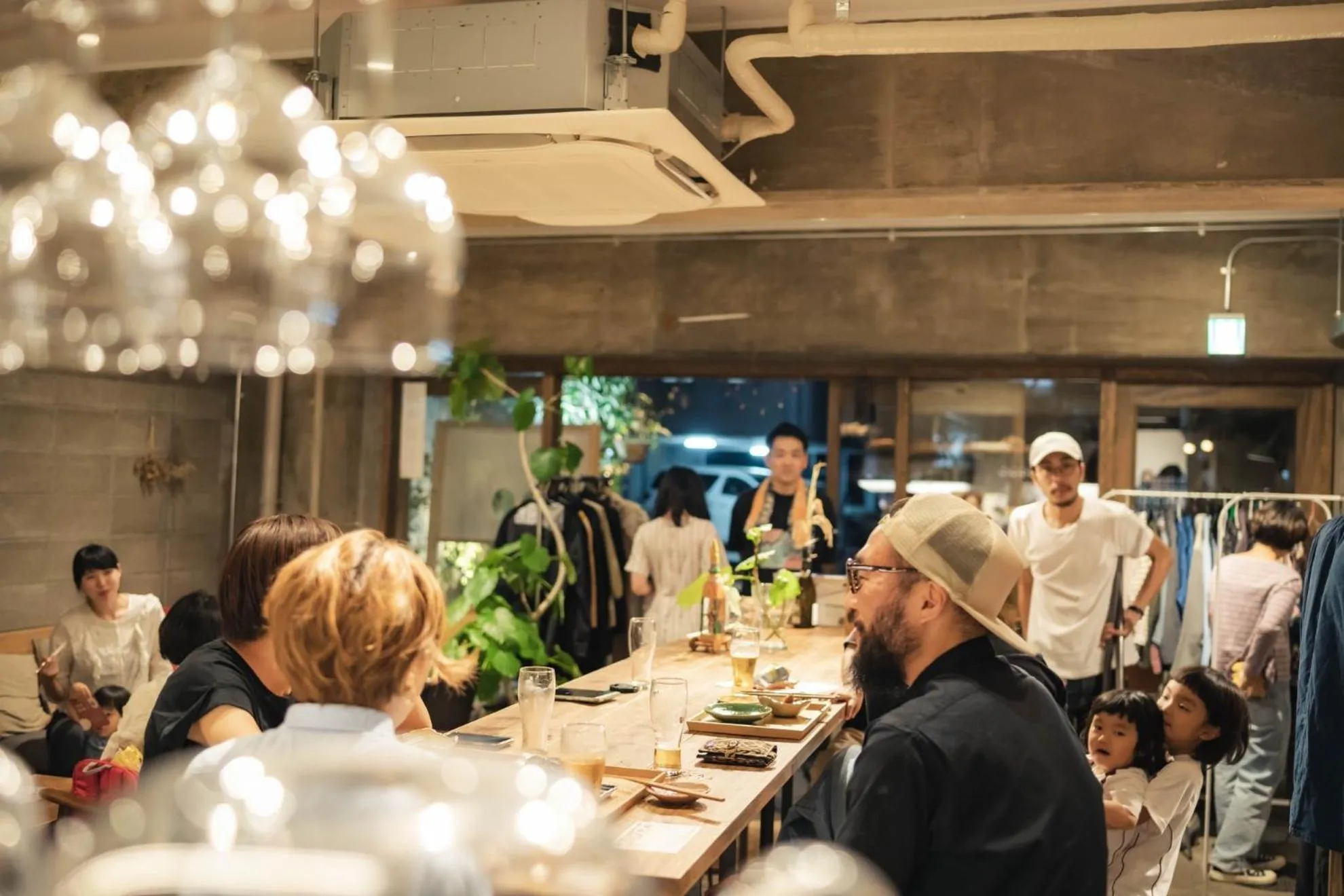 Communal lounge/ TV room in Hostel Niniroom