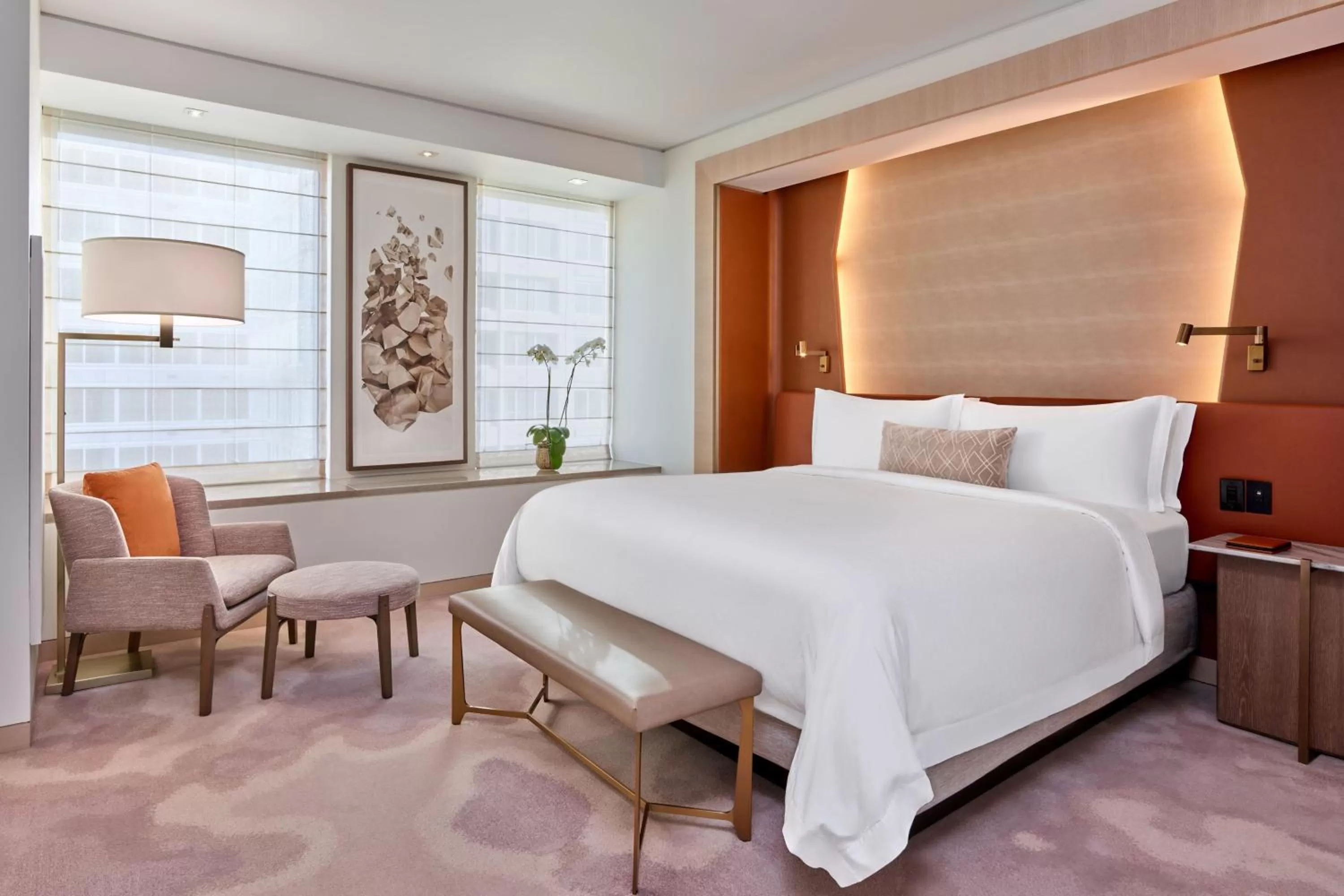 Bedroom, Bed in The St. Regis San Francisco