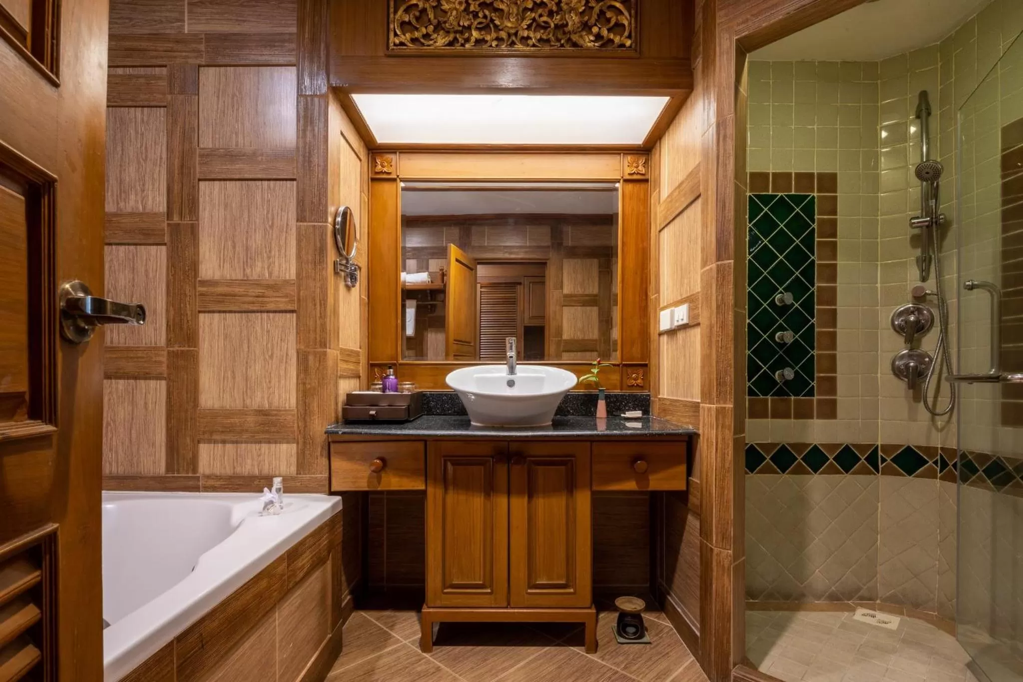 Bathroom in Khum Phaya Resort & Spa Boutique Collection