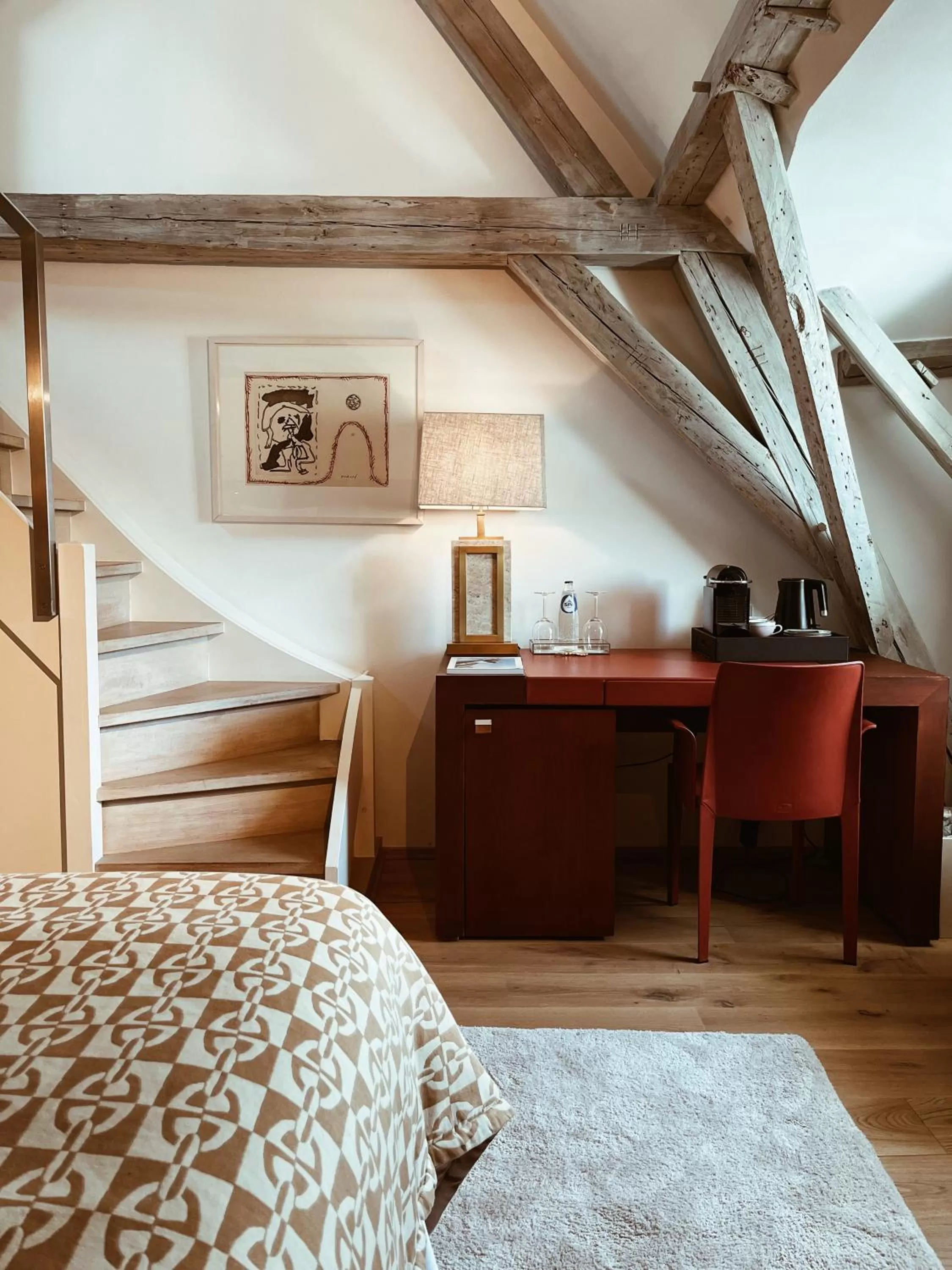 Decorative detail, Bed in Hotel Van Cleef