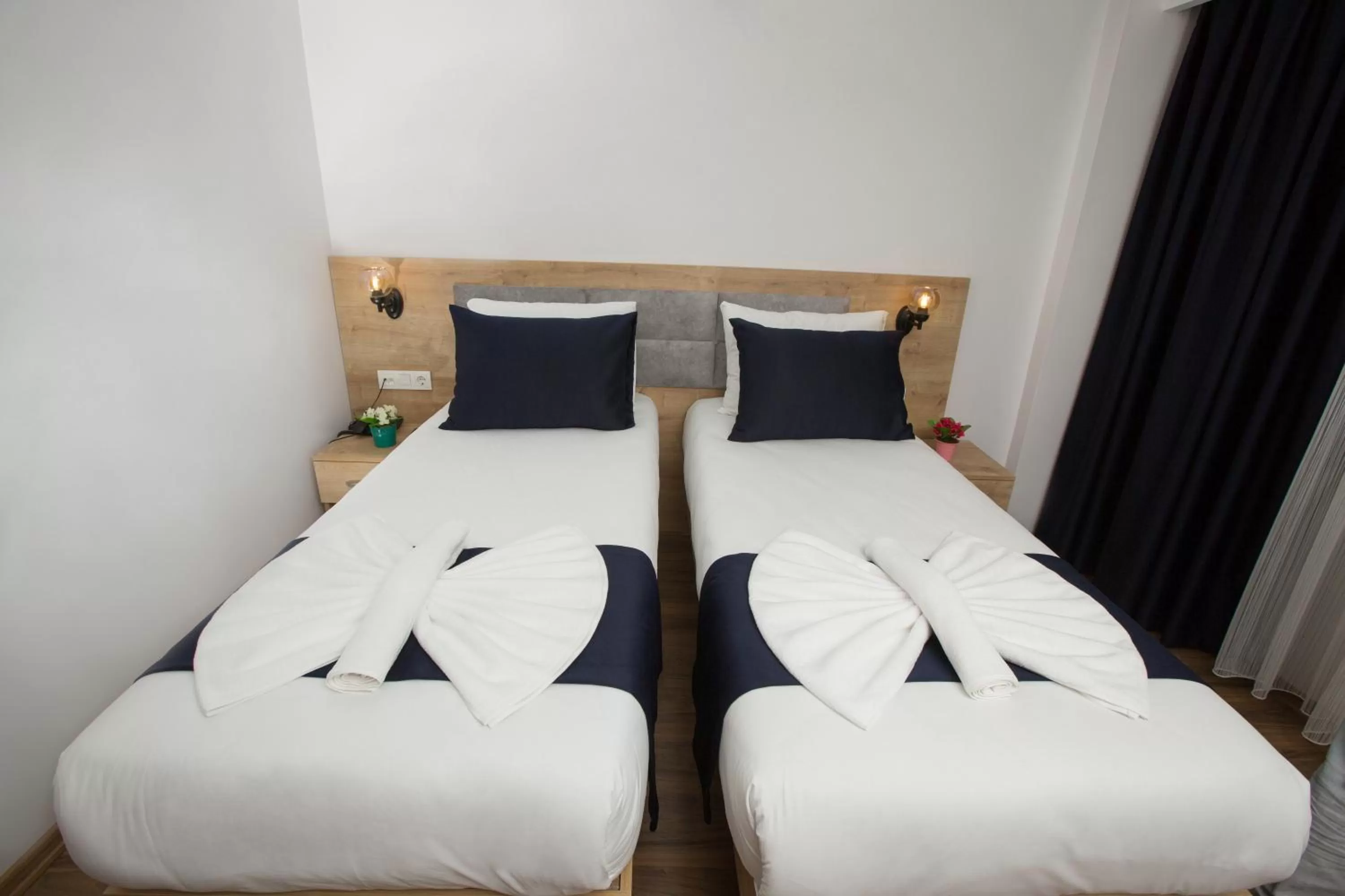 Bed in Golden Street Hotel