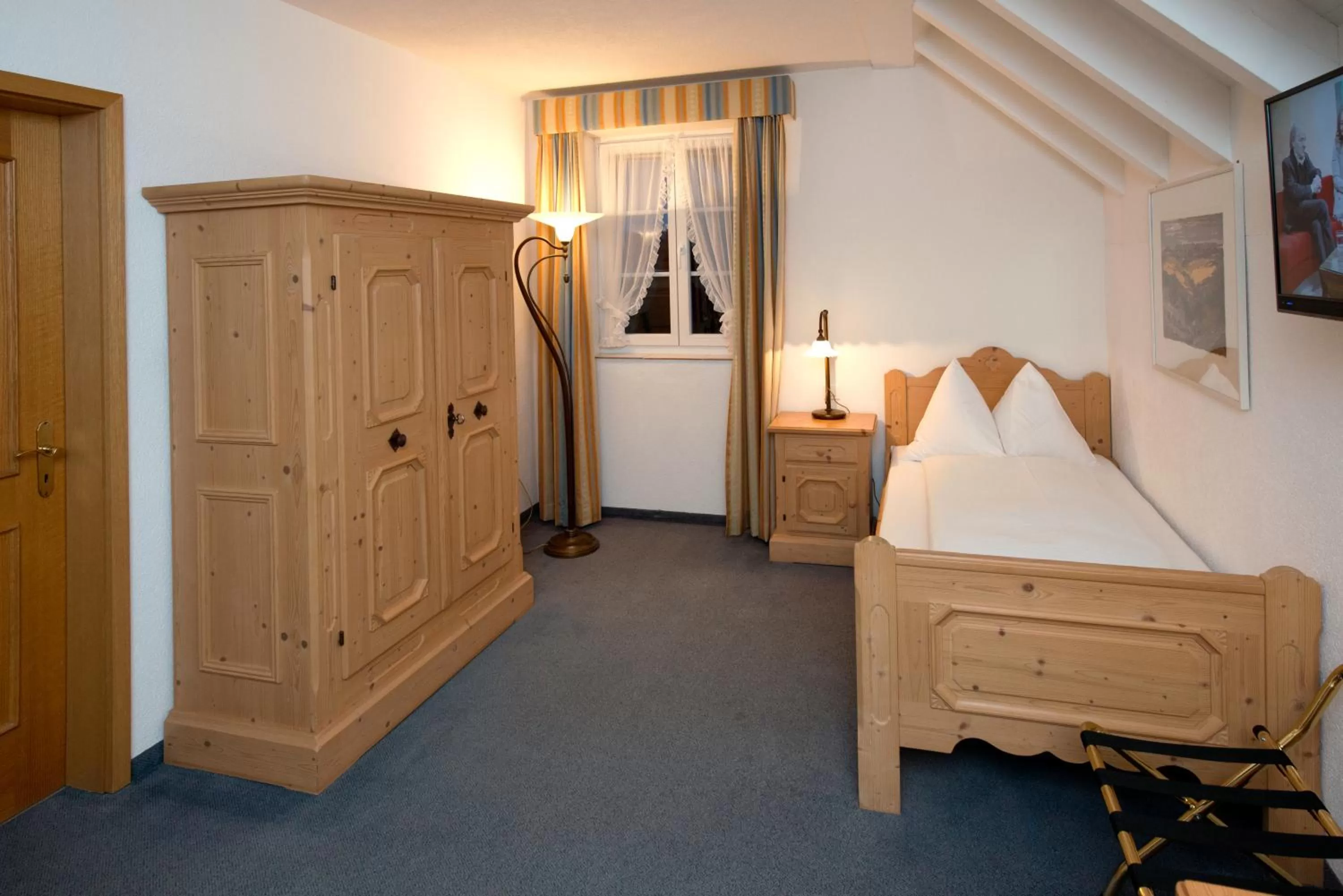 Bed in Landgasthof zu den drei Sternen