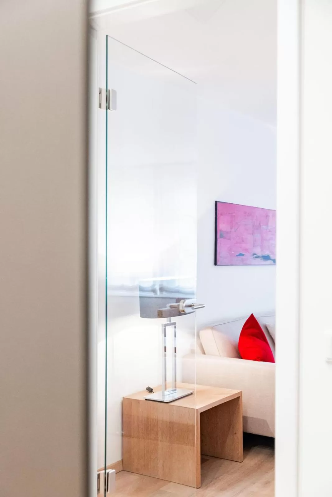 Photo of the whole room, TV/Entertainment Center in Hotel Stadt Kassel