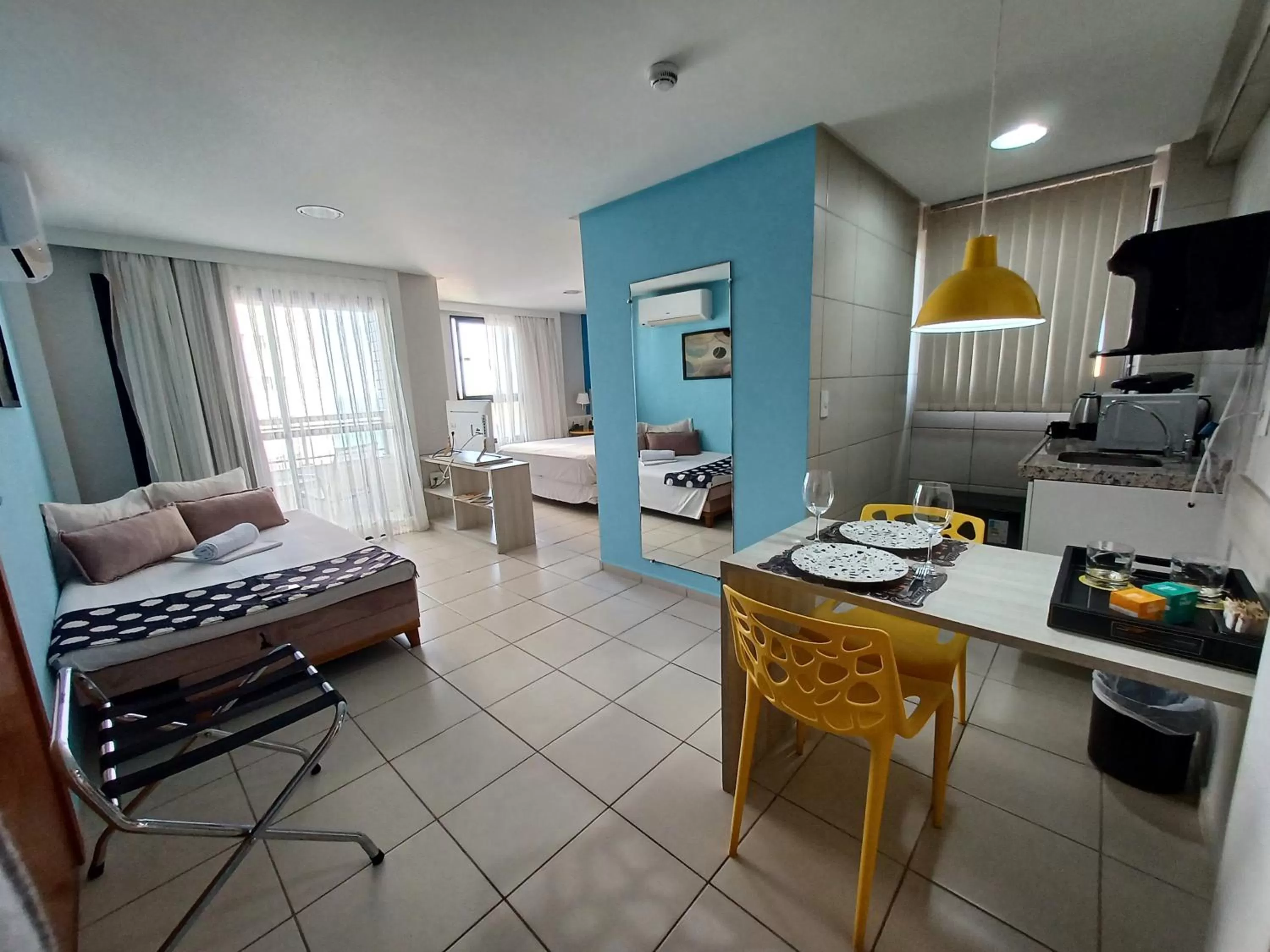 Kitchen or kitchenette, Dining Area in Ponta Negra Flat Confort 18 Andar