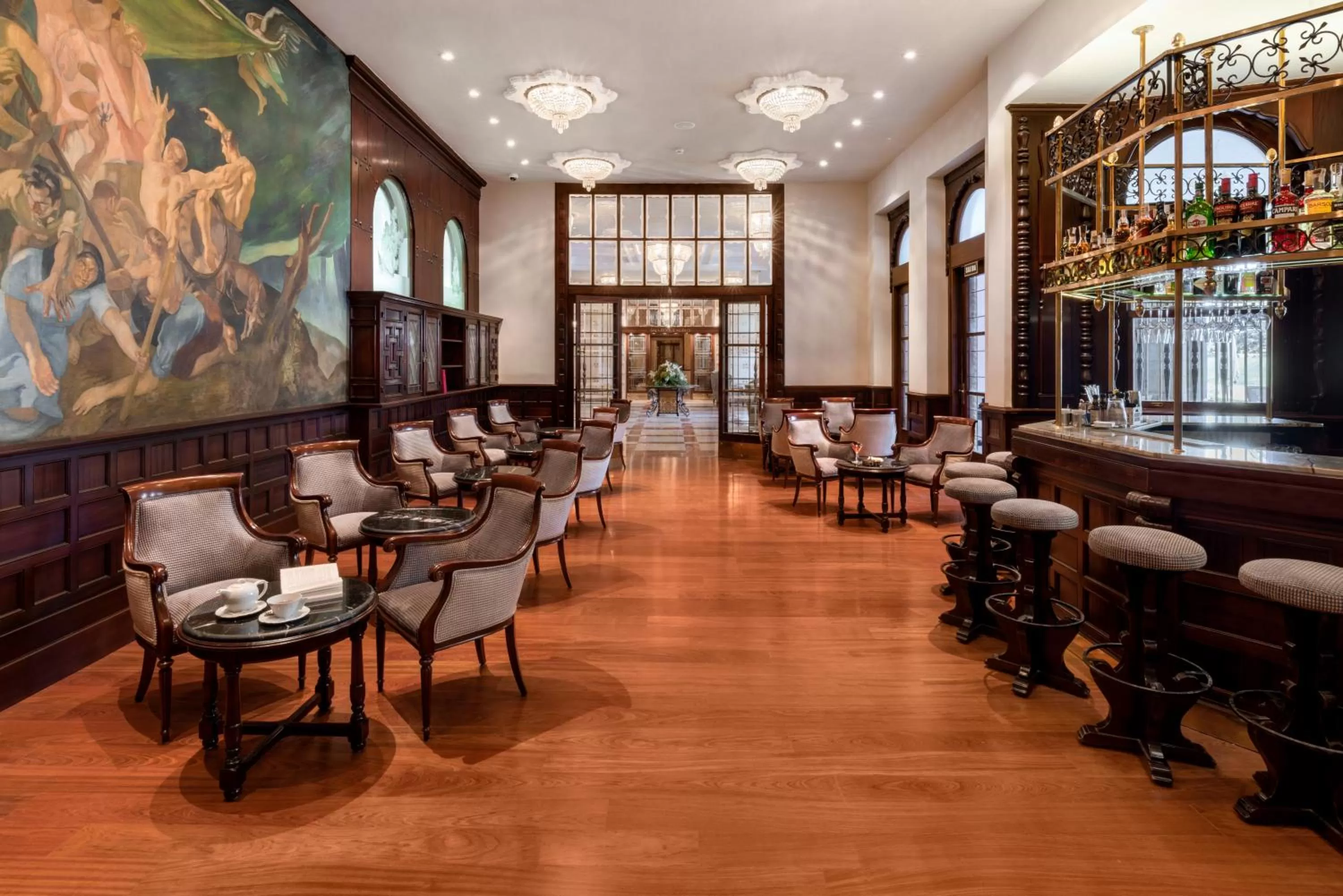 Restaurant/places to eat in Santa Catalina, a Royal Hideaway Hotel