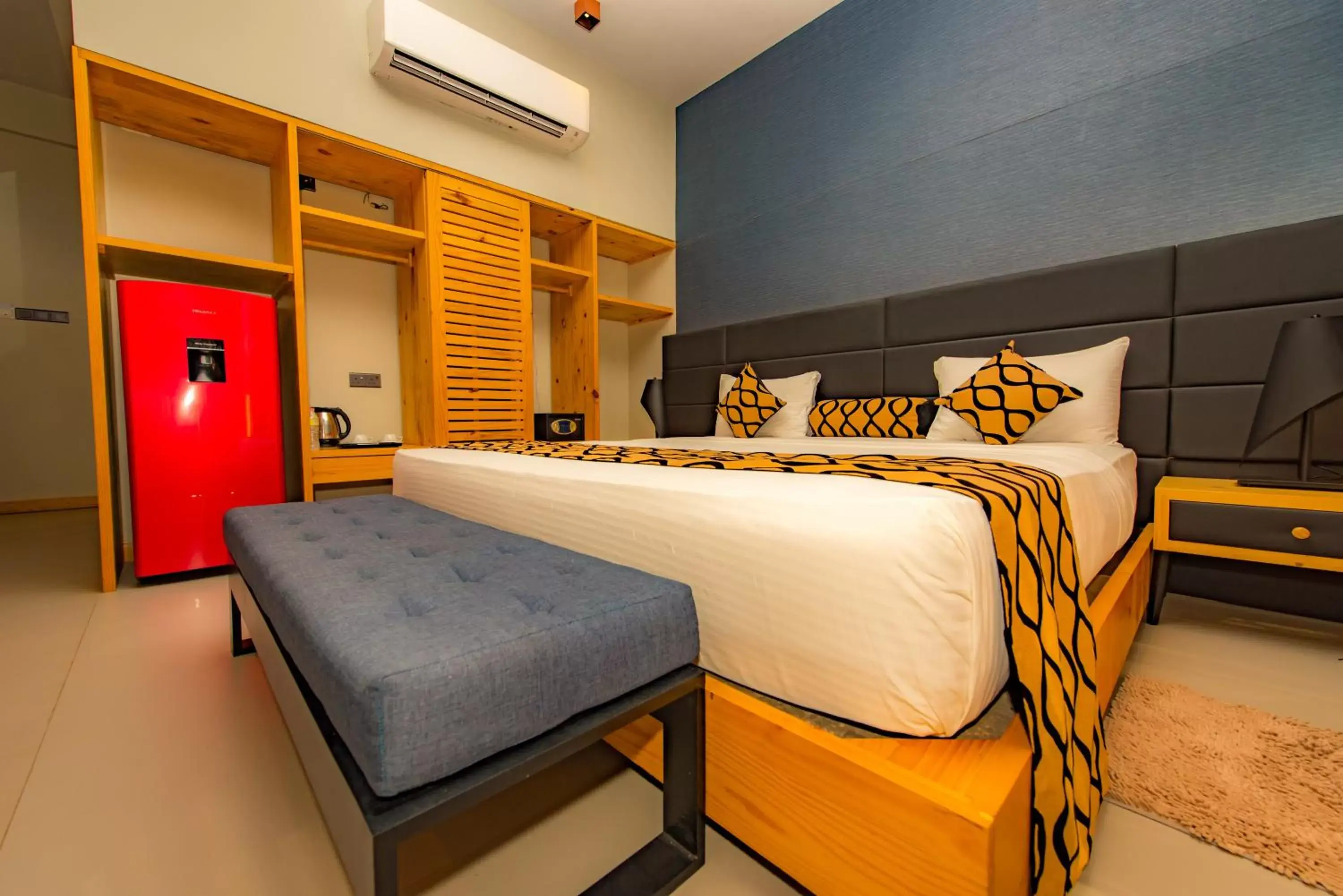 Deluxe Double Room with Garden View and Terrace - single occupancy in Ballena Regency Deluxe Double Room with Garden View and Terrace - single occupancy in Ballena Regency