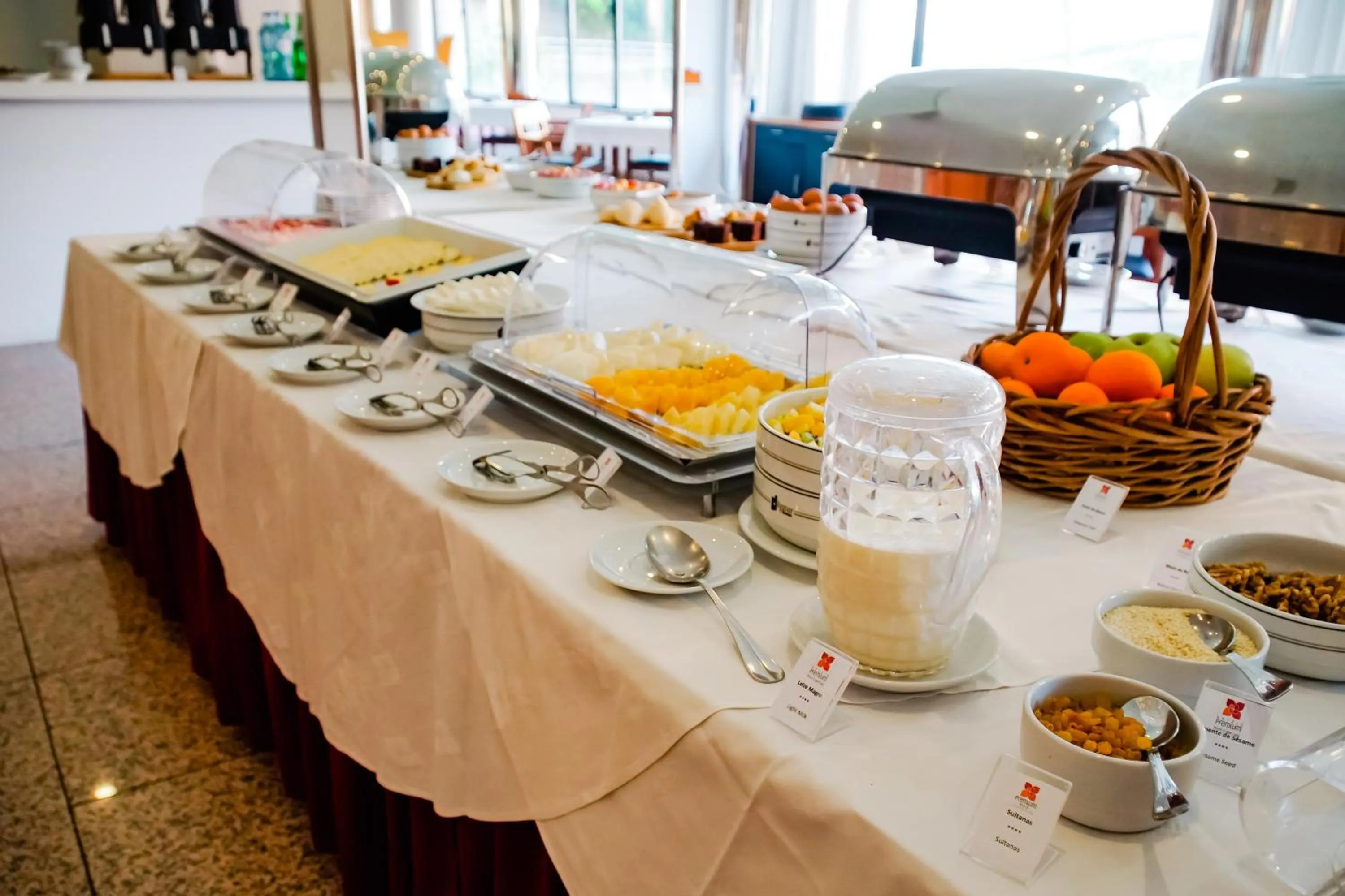 Breakfast in Hotel Premium Porto Maia