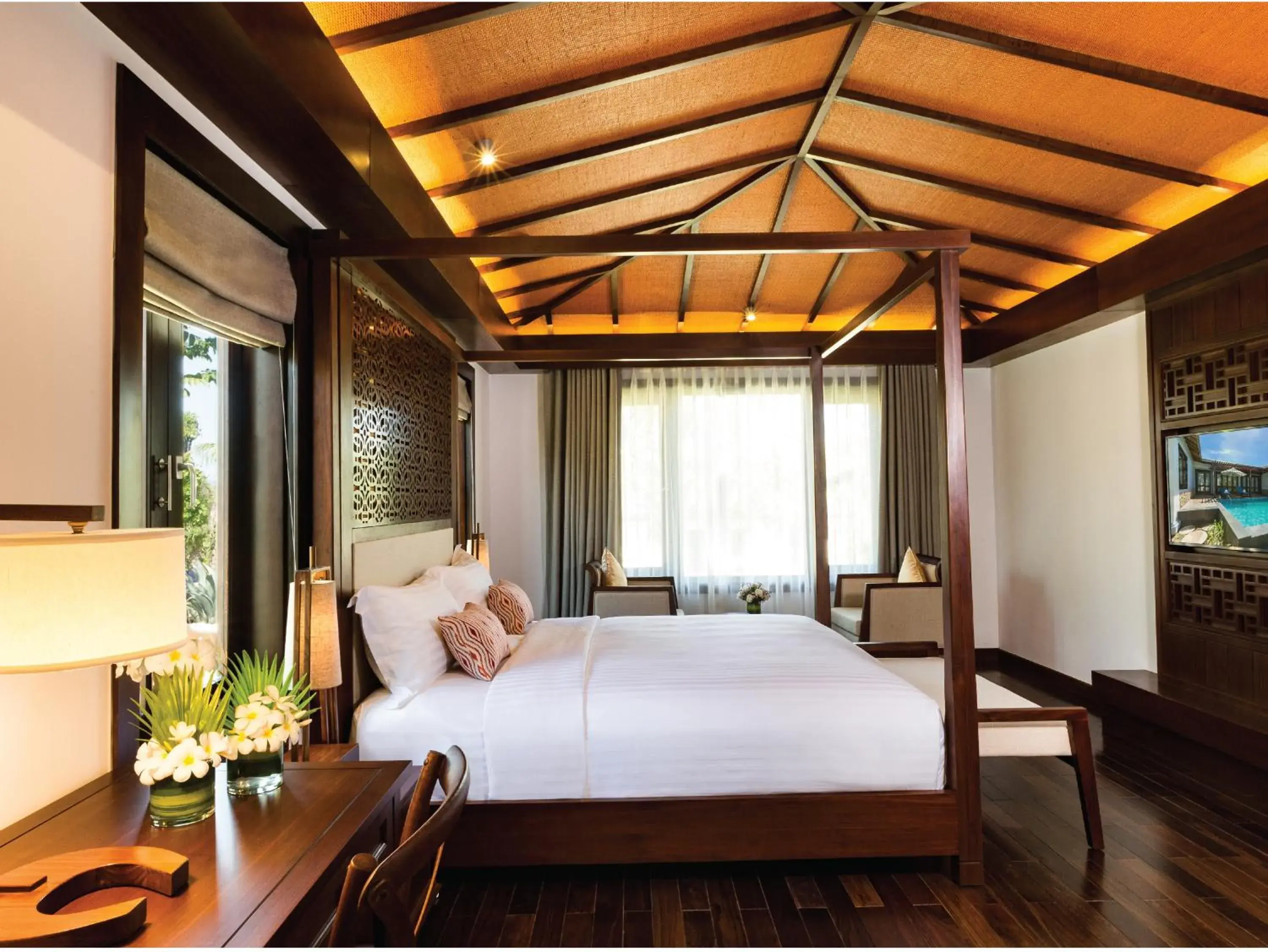 Two-Bedroom Villa with Garden View in Duyen Ha Resort Cam Ranh Two-Bedroom Villa with Garden View in Duyen Ha Resort Cam Ranh