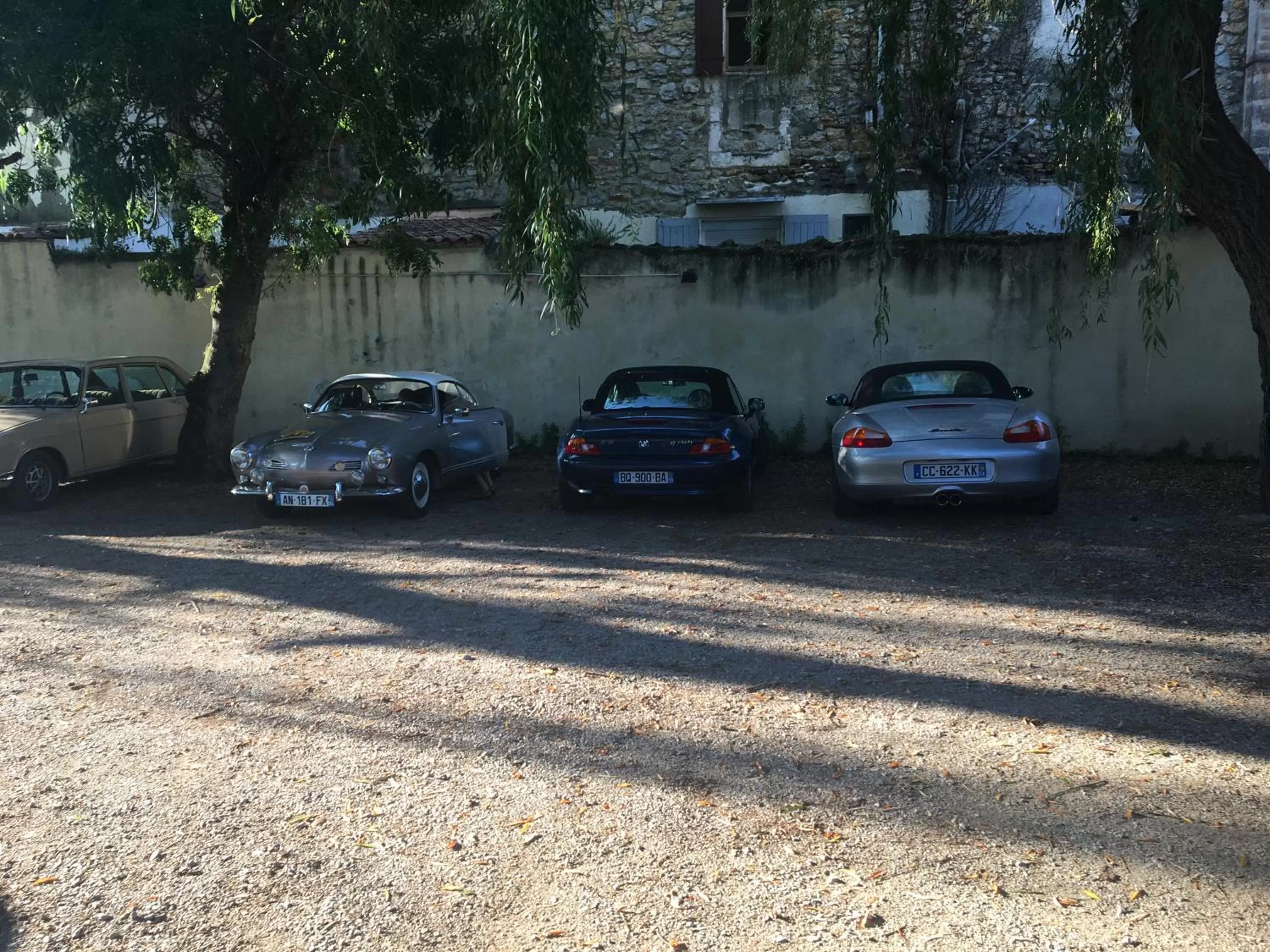 Parking in Hostellerie De La Source