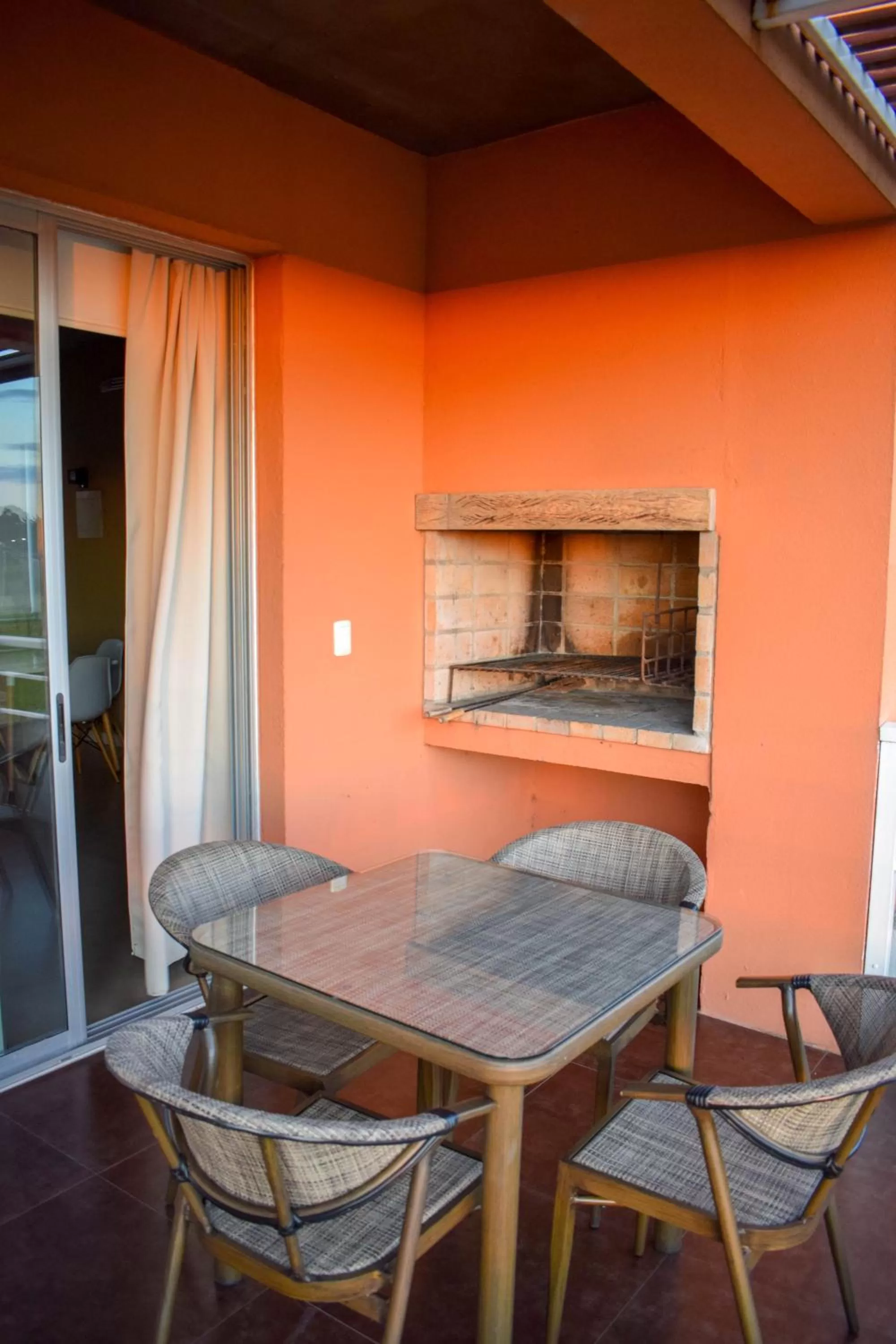 BBQ facilities, Dining Area in Lomas del Real Aparthotel