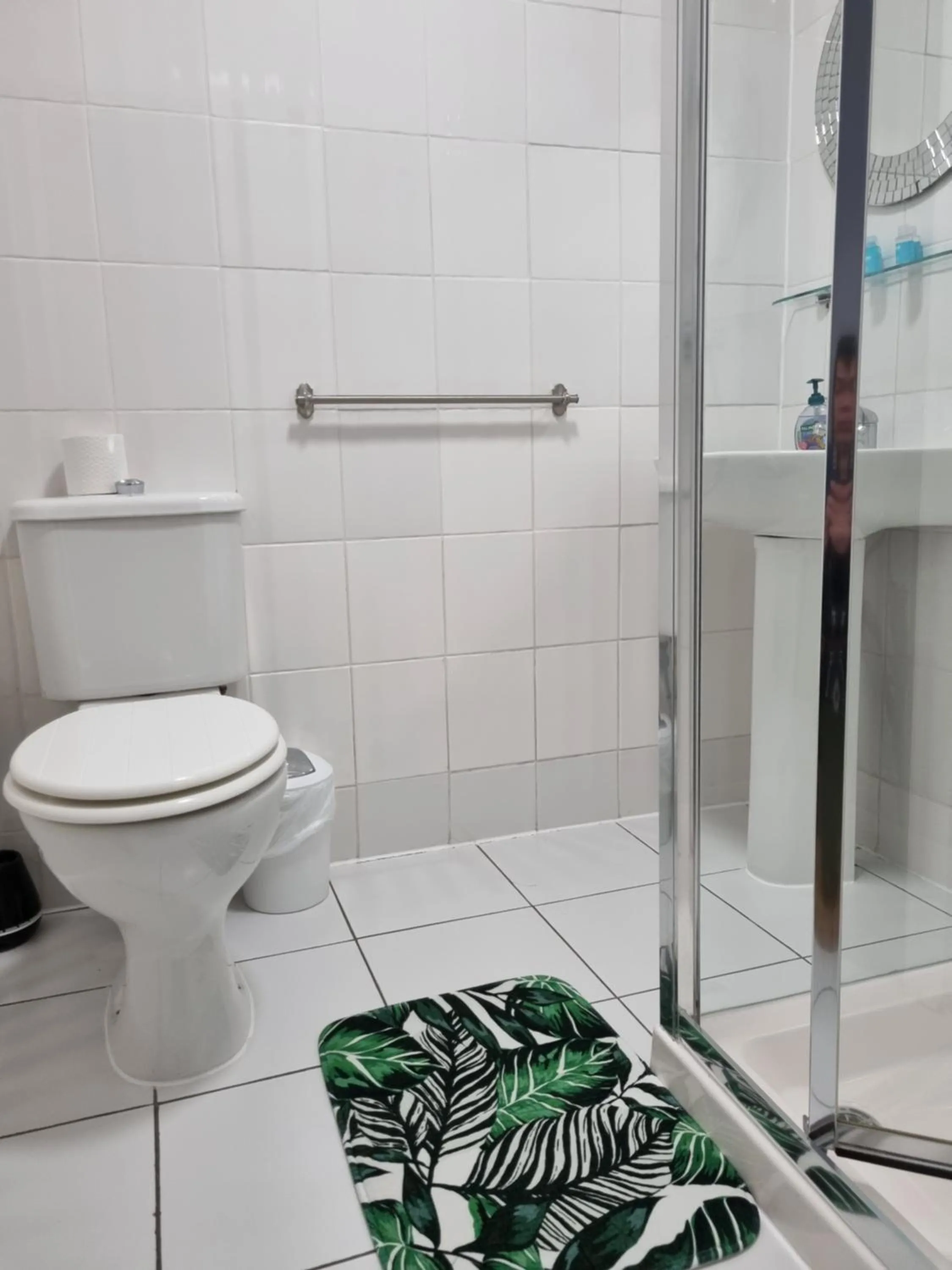 Bathroom in The Windmill Hotel