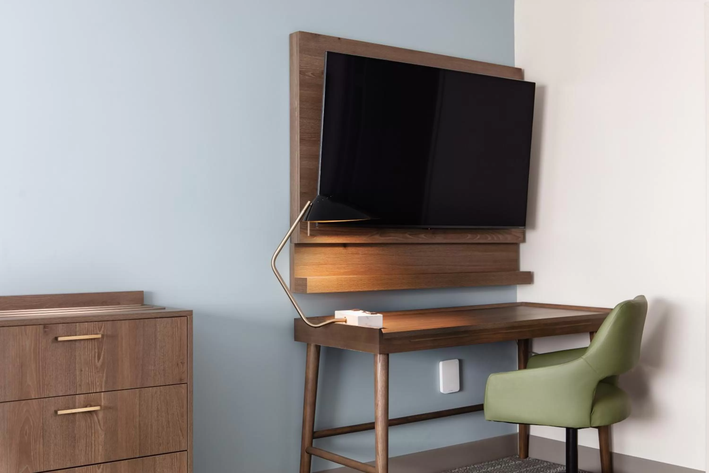 TV and multimedia in Staybridge Suites - Iowa City - Coralville by IHG