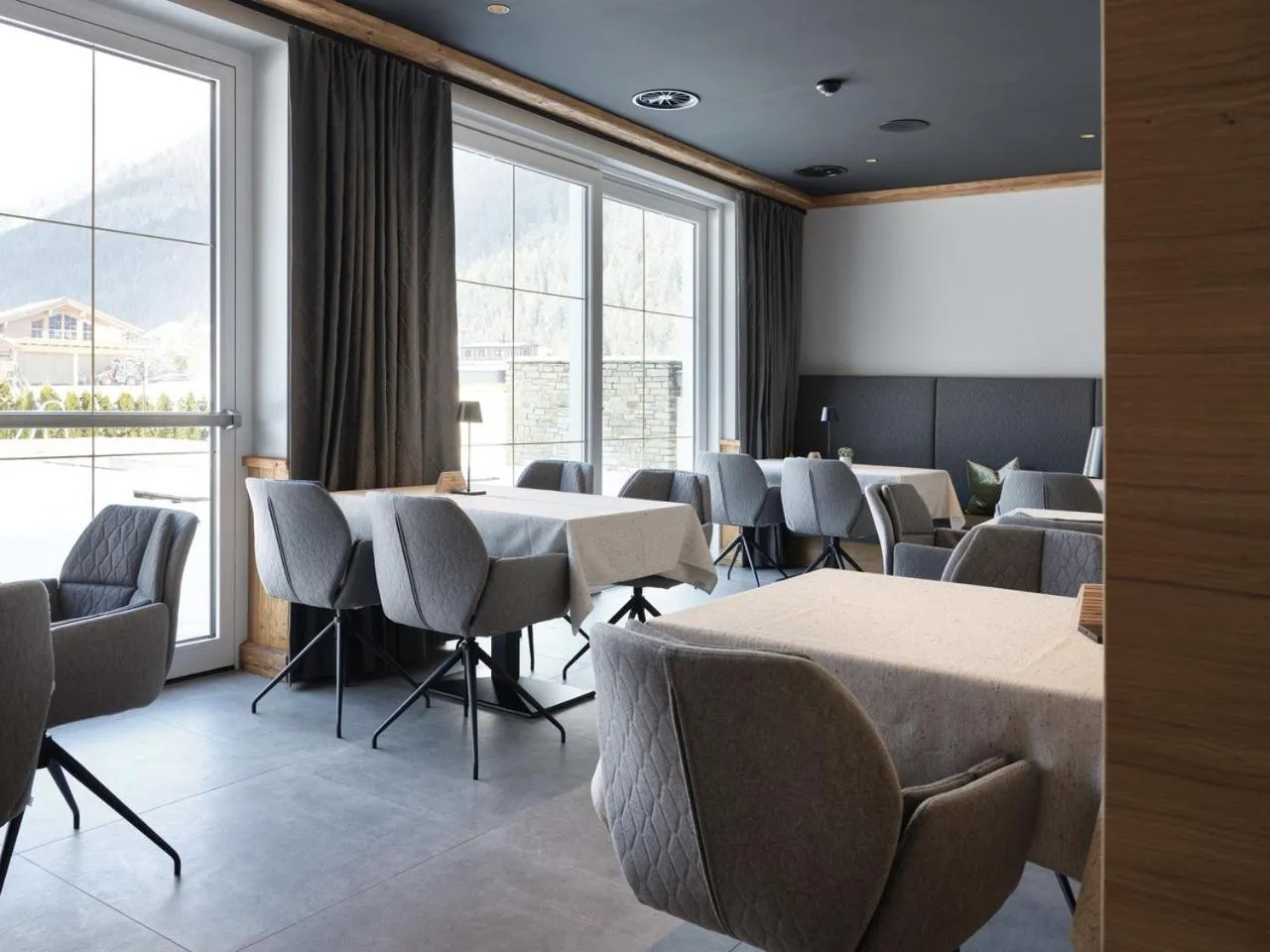 Restaurant/places to eat in Hotel & Appartements Heigenhauser