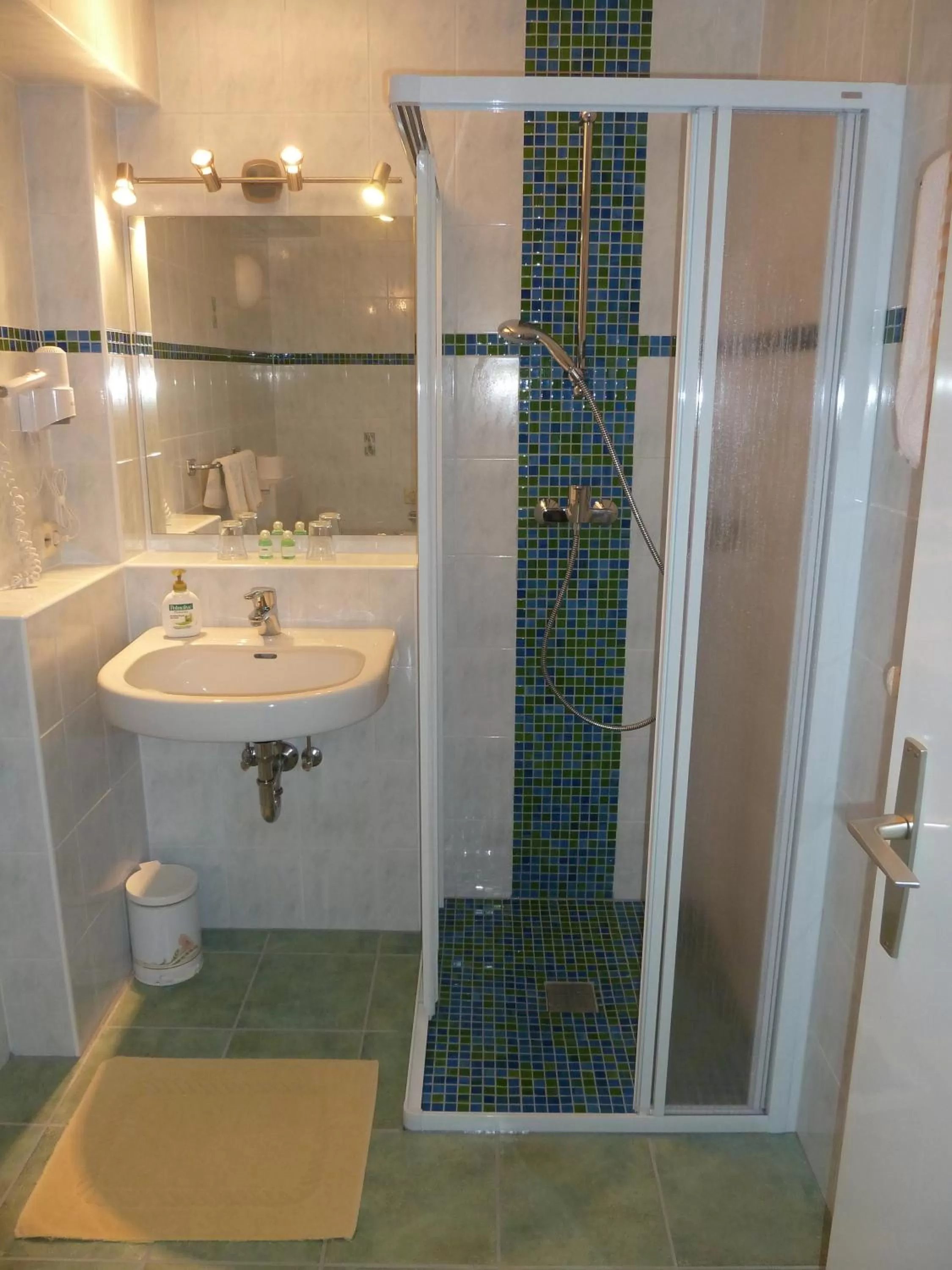 Bathroom in Gasthof Eisentor