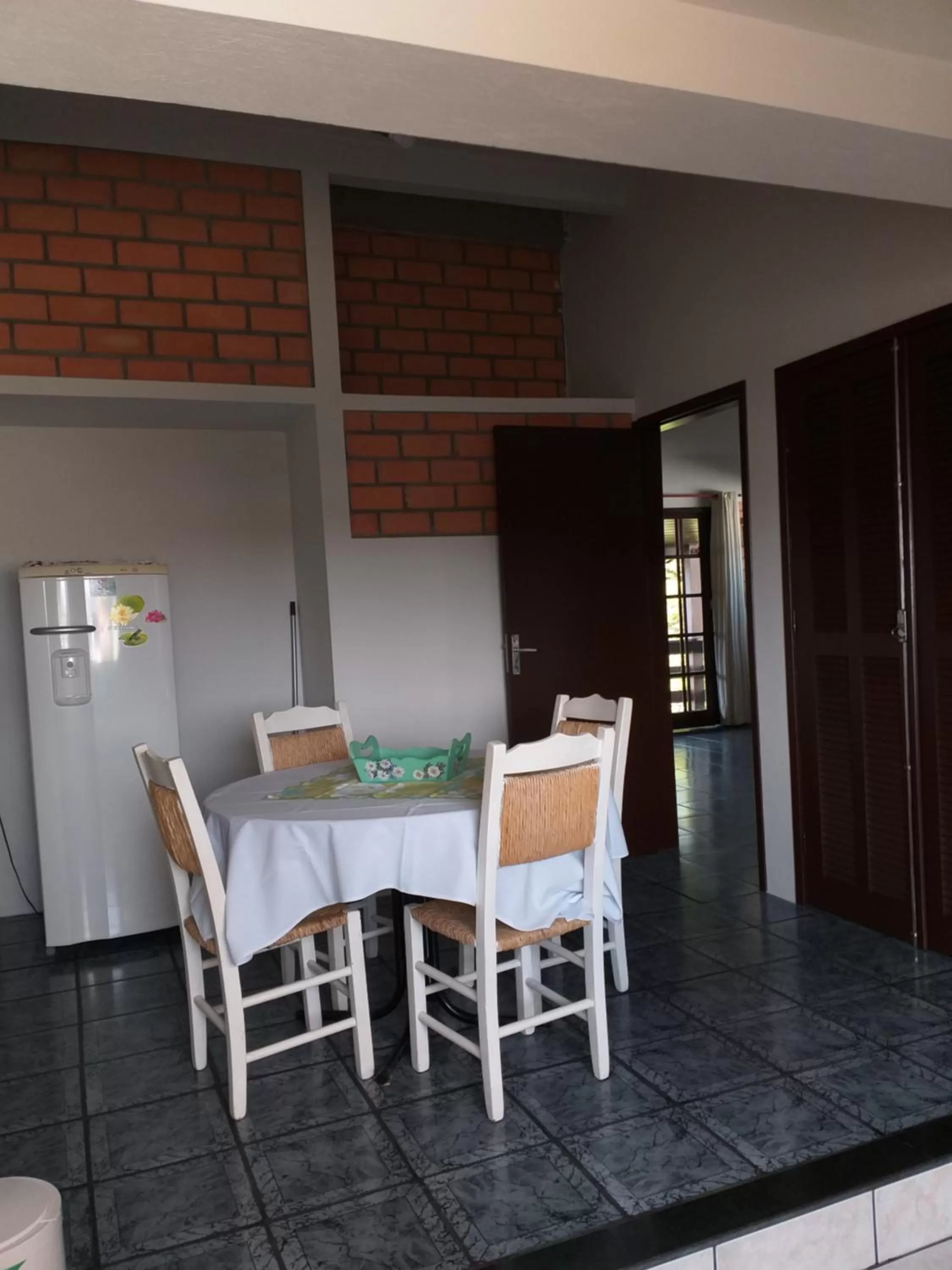 Dining Area in Canto Leste Pousada