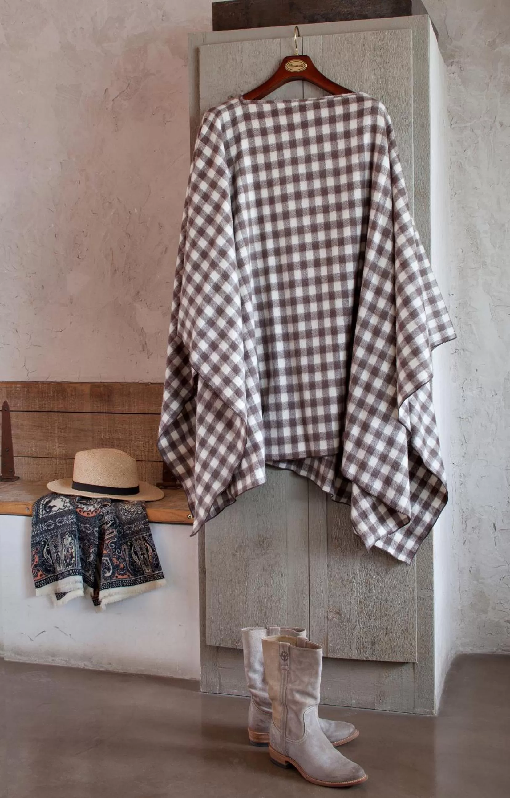 Decorative detail in Lodge Sainte Helene Adult only