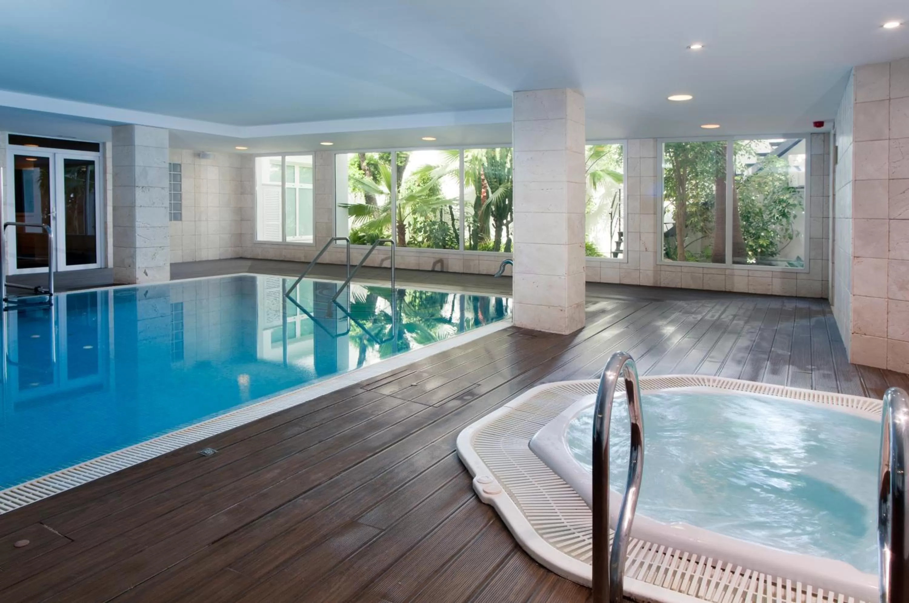 Swimming pool in Hipotels Hipocampo Playa