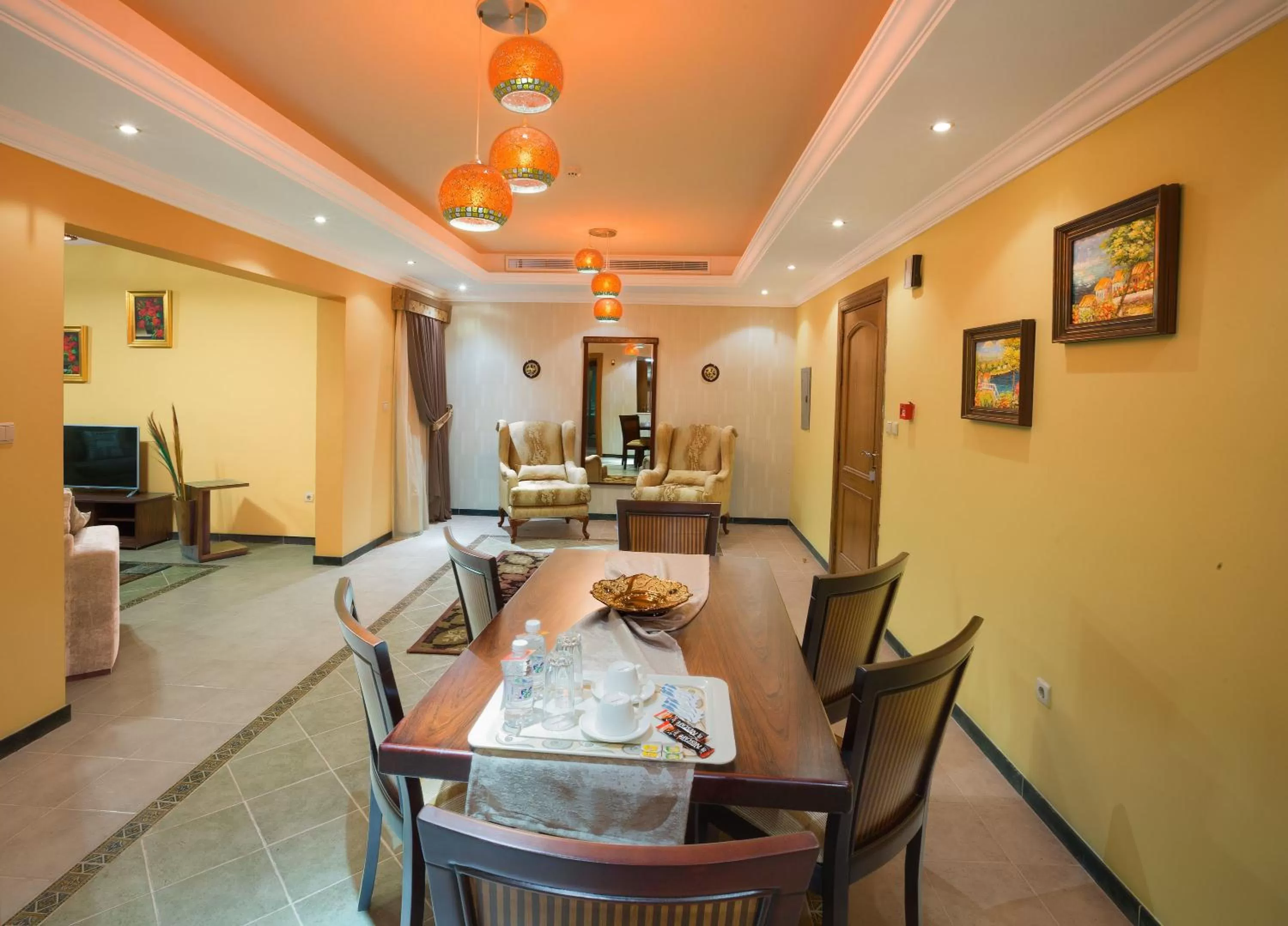 Seating area, Restaurant/Places to Eat in Safari Hotel Apartment (Formerly Ewa Safari)