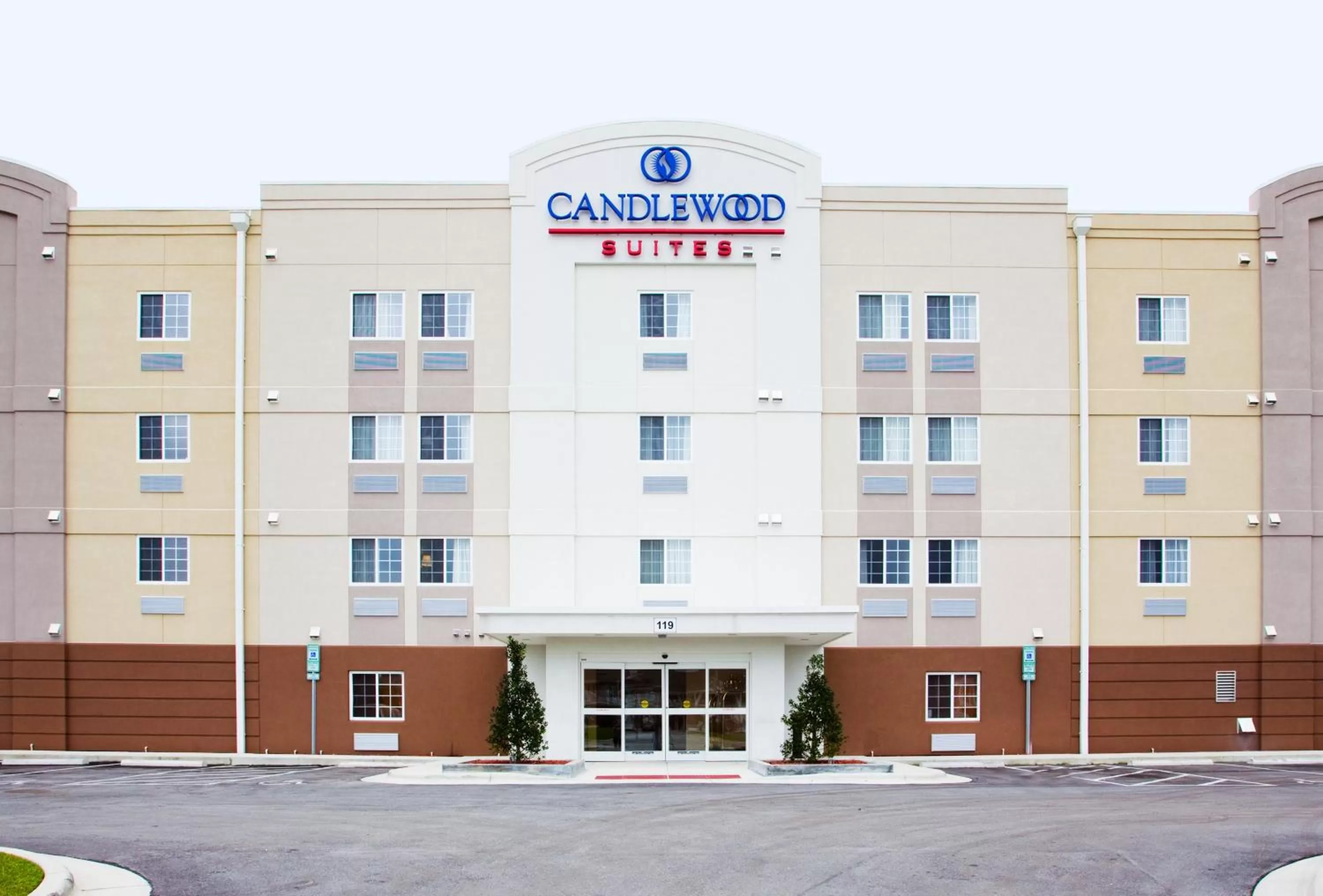 Property building in Candlewood Suites Jacksonville by IHG