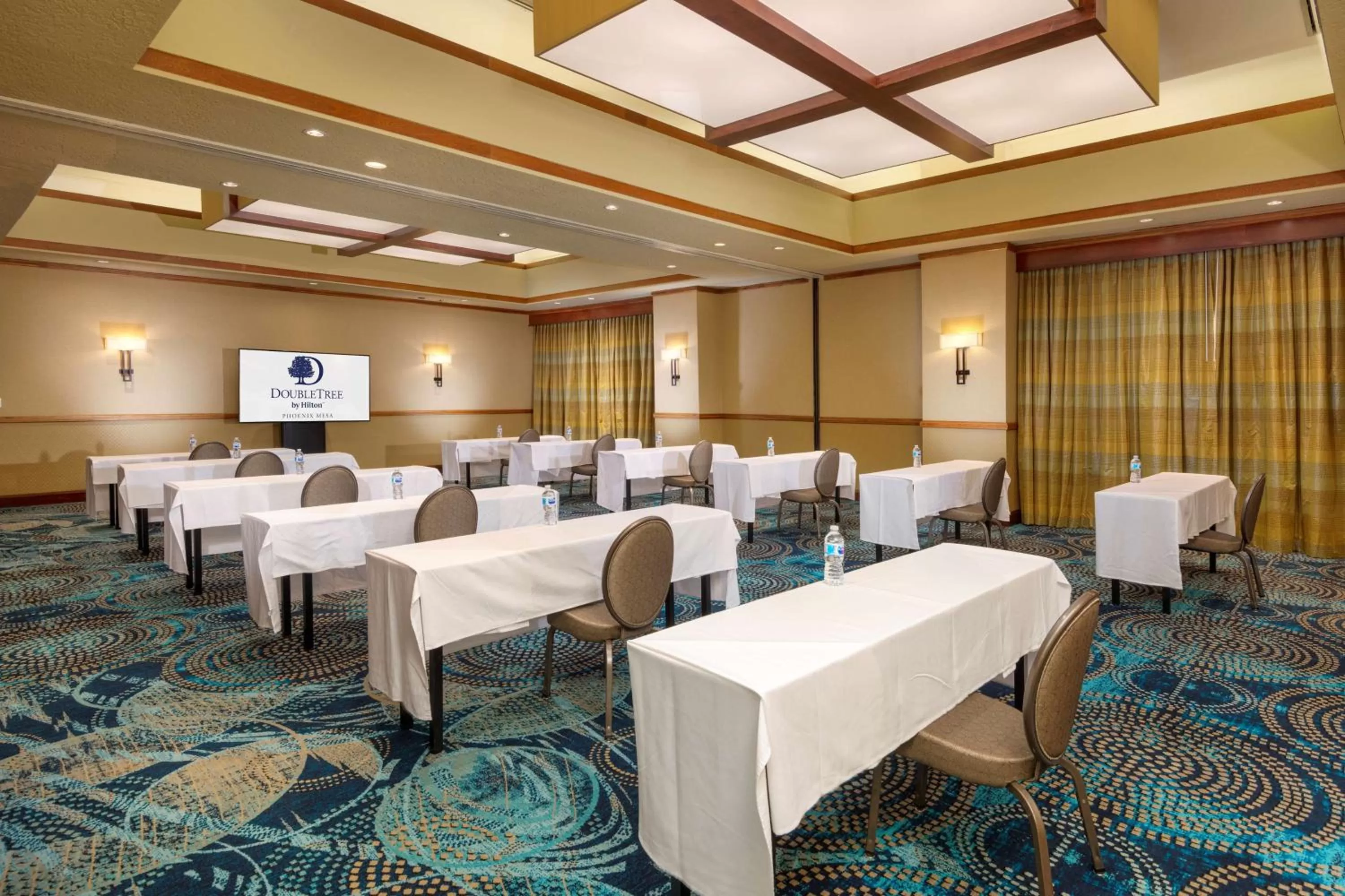 Meeting/conference room in Doubletree by Hilton Phoenix Mesa