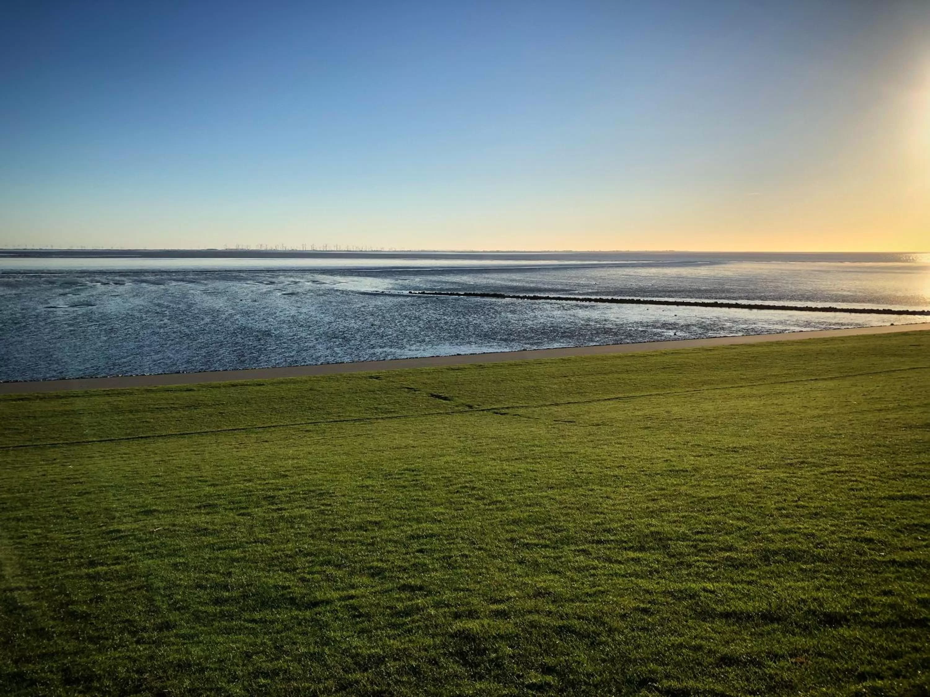 Beach in Hotel garni Seeluft Büsum