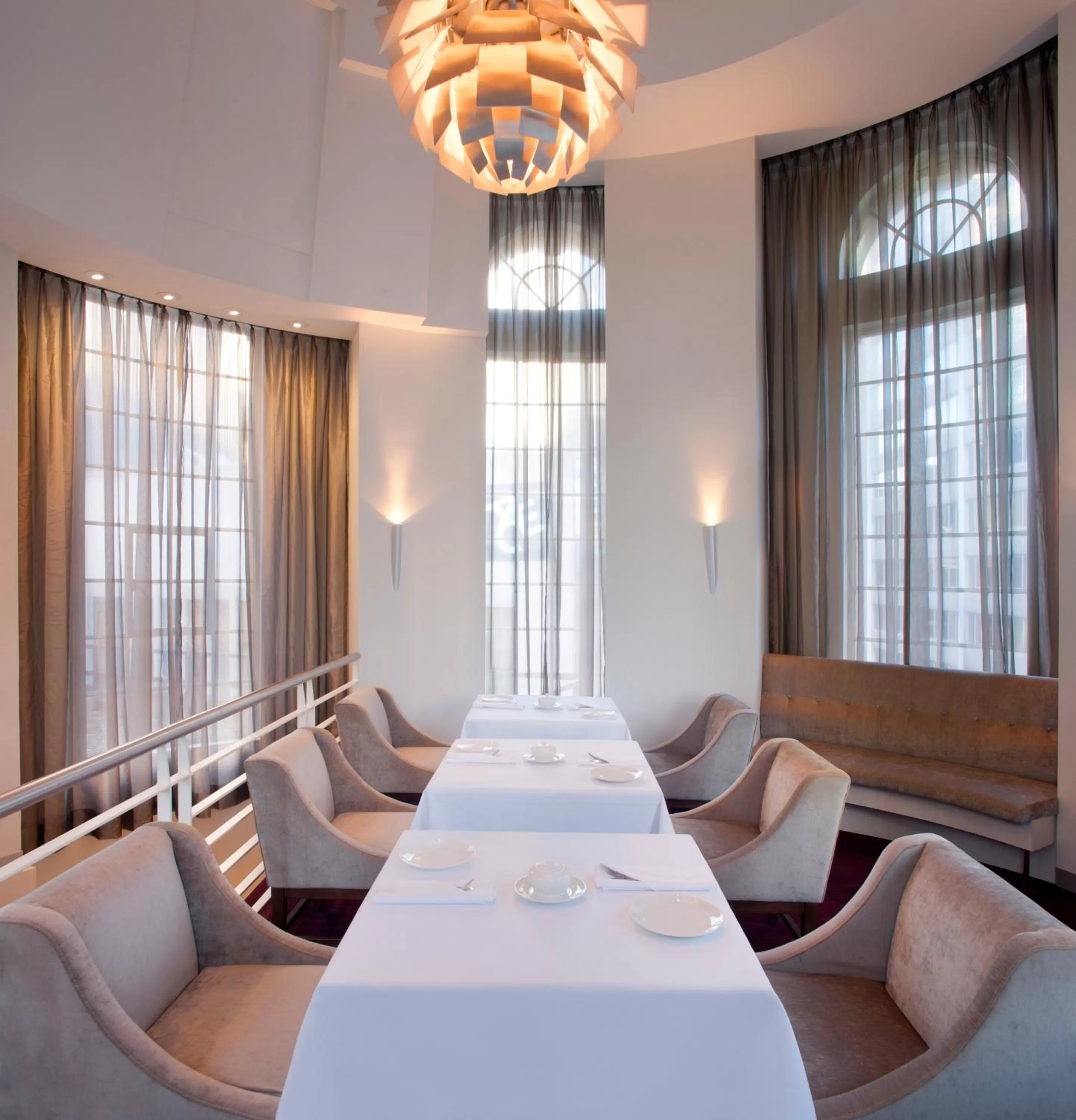 Restaurant/places to eat in Paradox Sydney